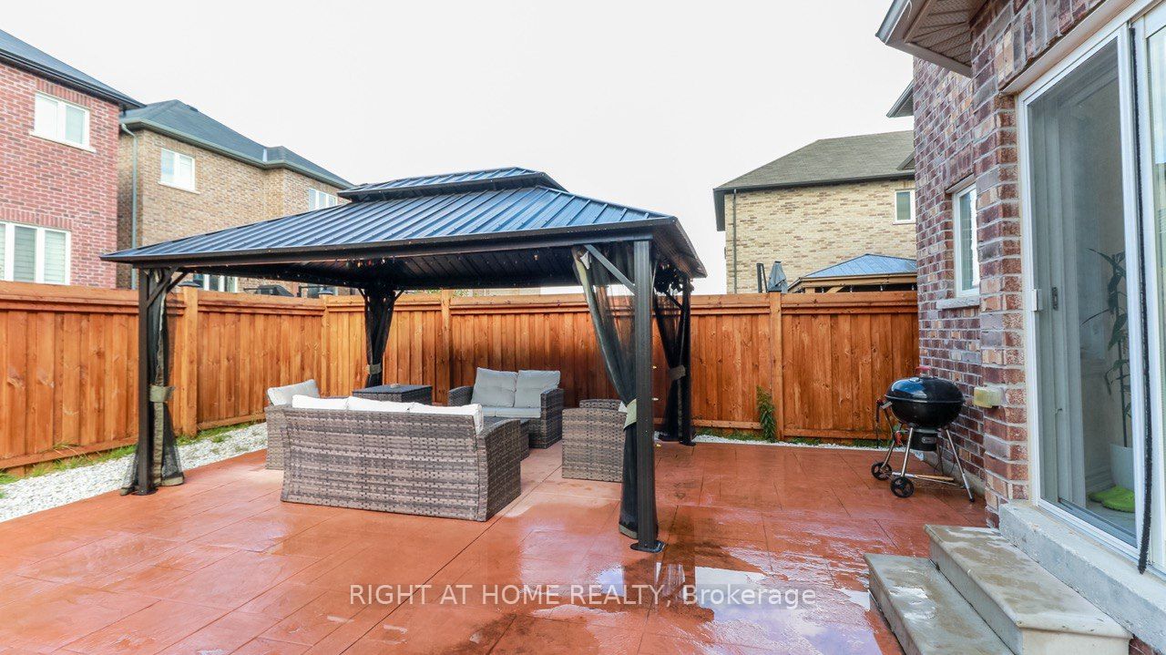 1138 Wharram Way