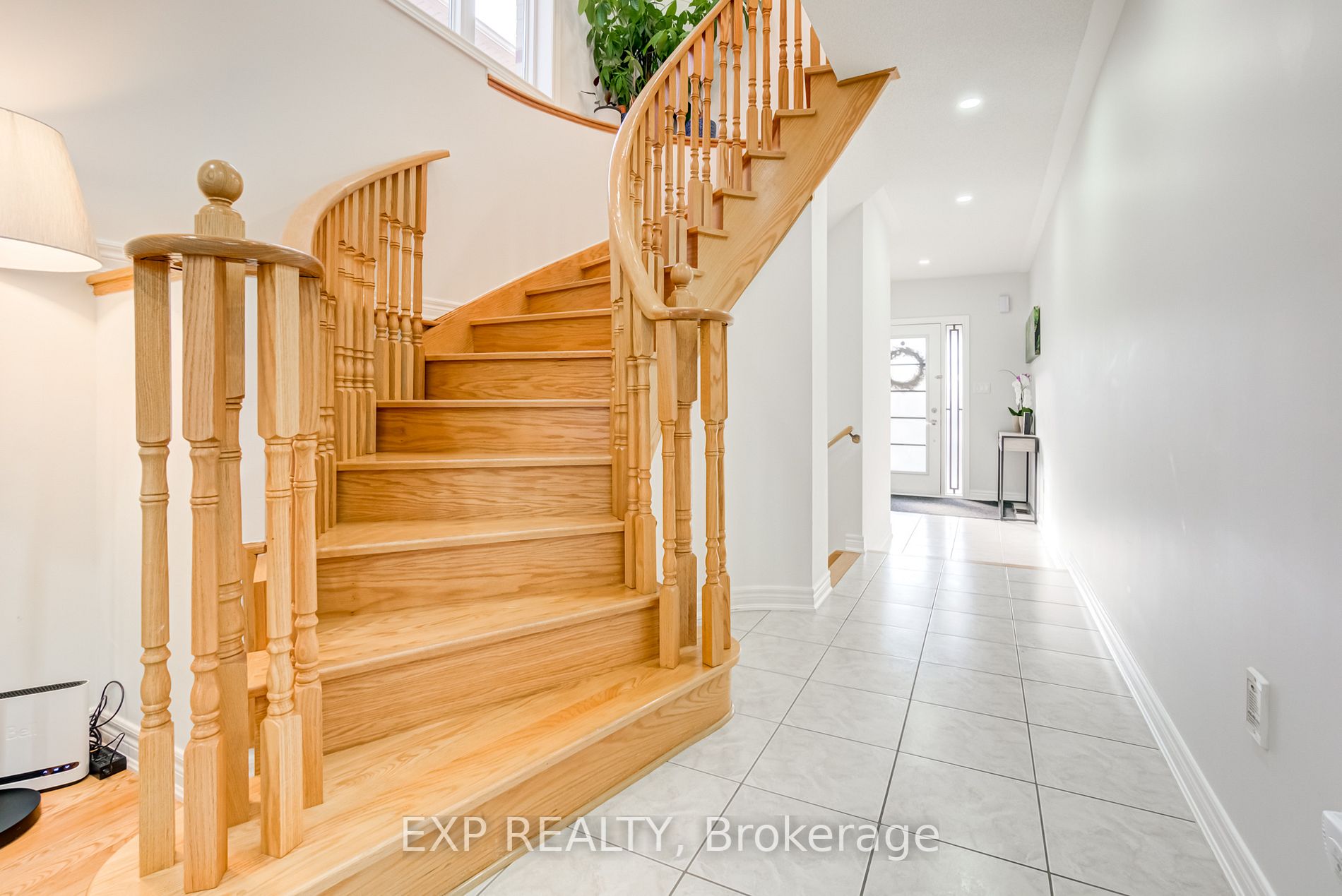120 Black Maple Cres