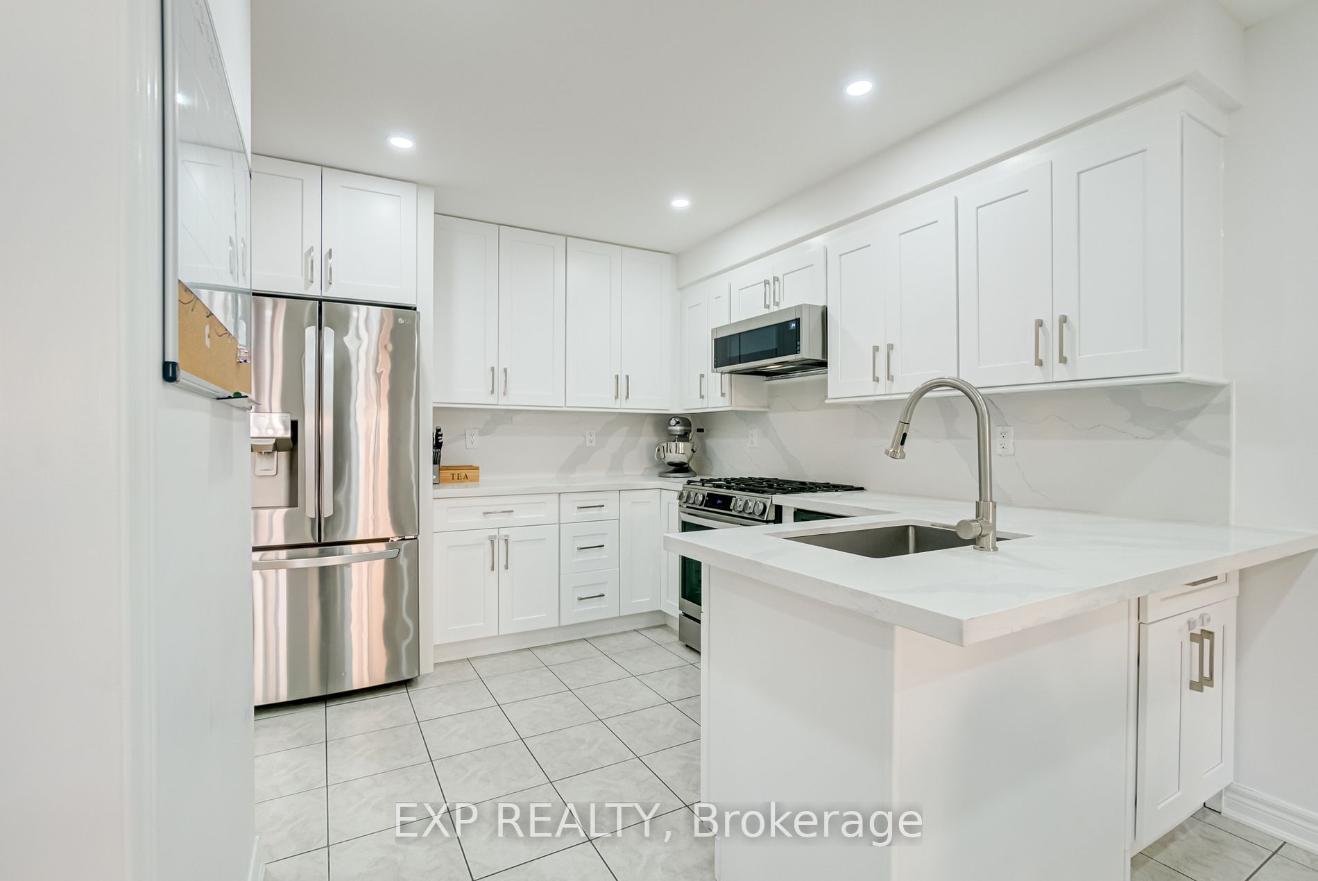 120 Black Maple Cres