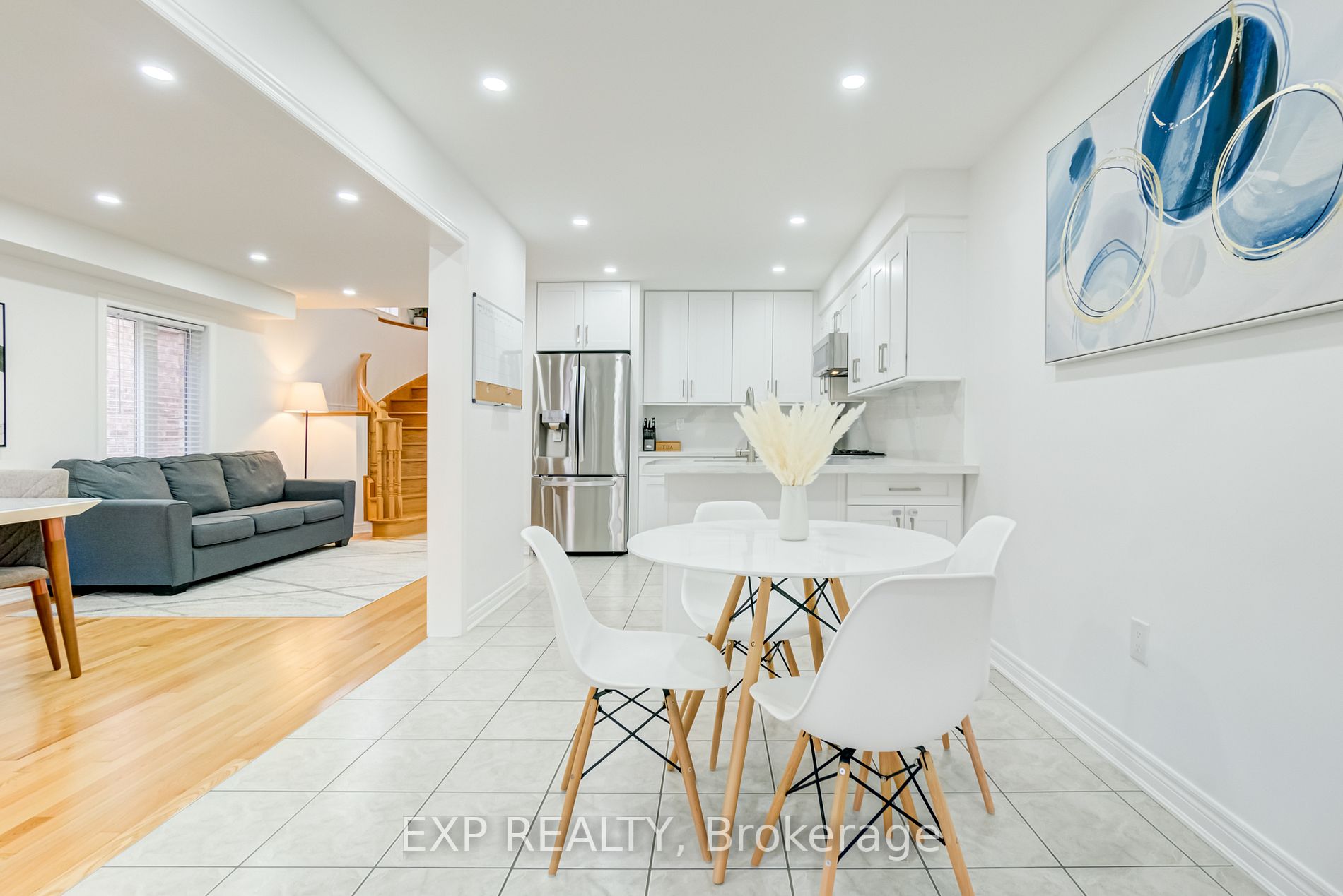 120 Black Maple Cres