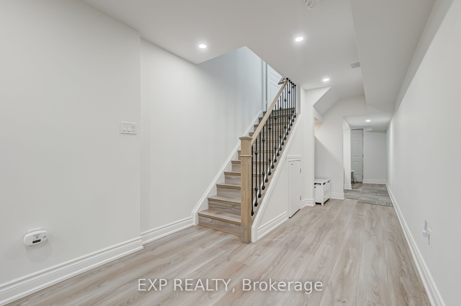 120 Black Maple Cres