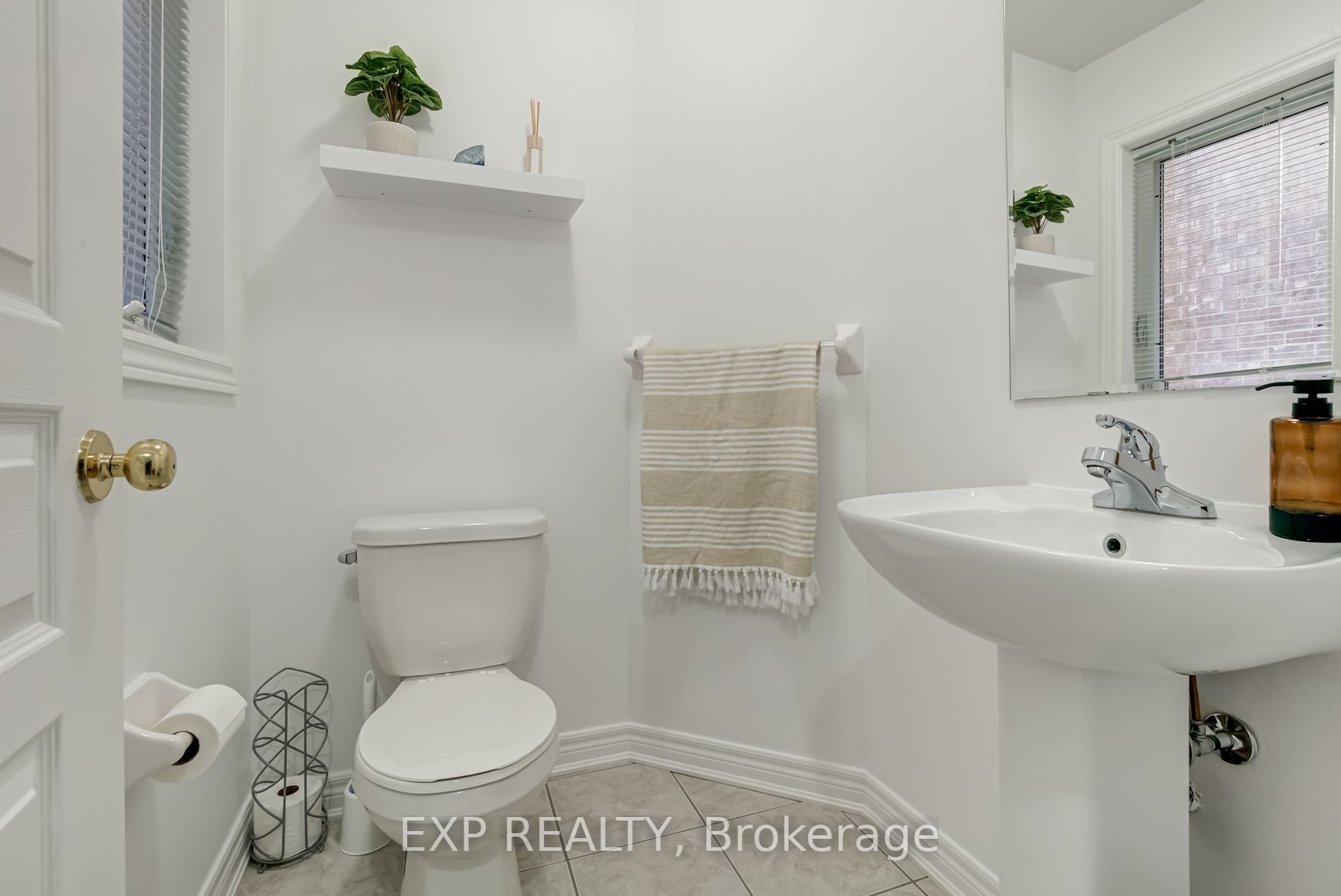 120 Black Maple Cres