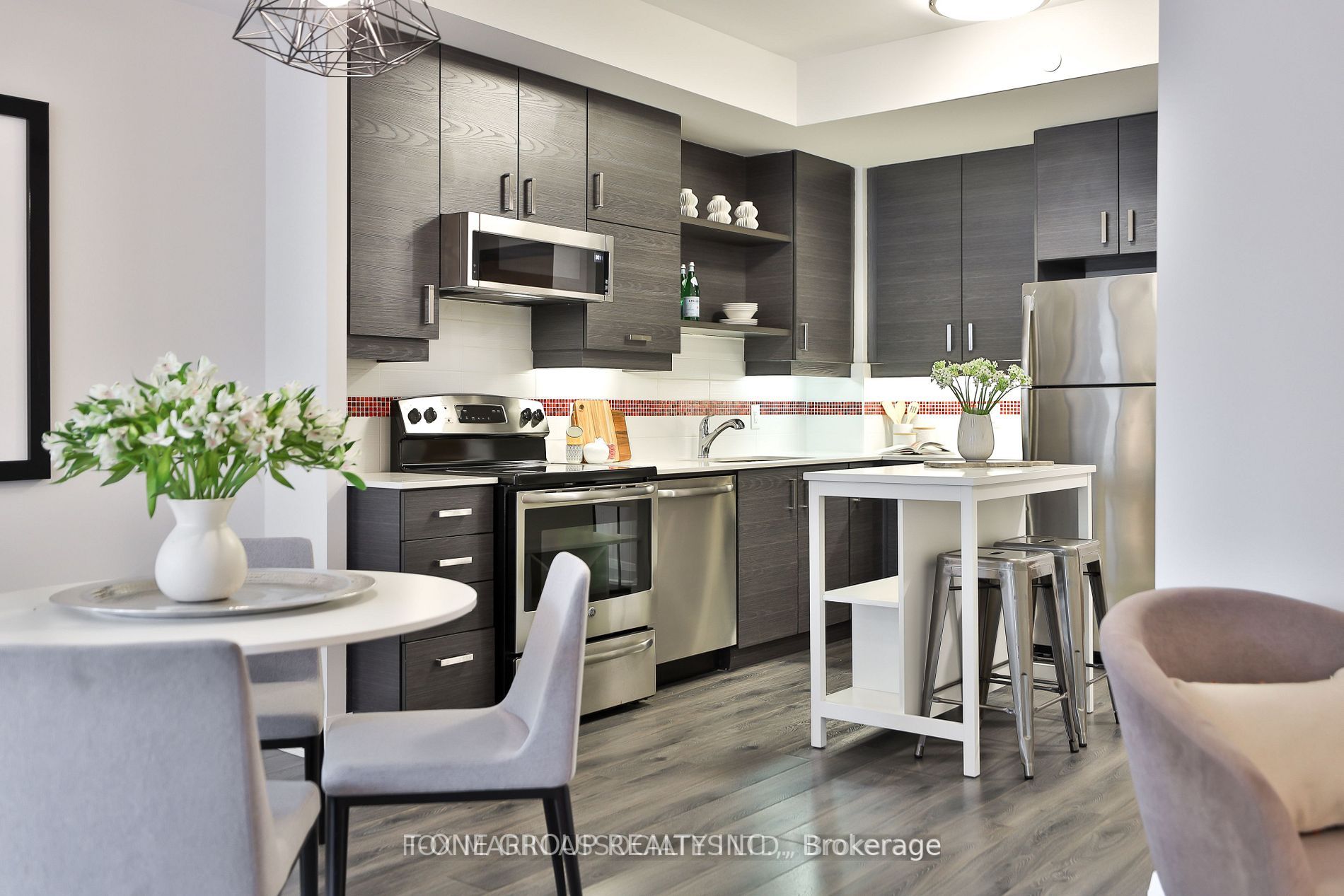 1 Uptown Dr, #309