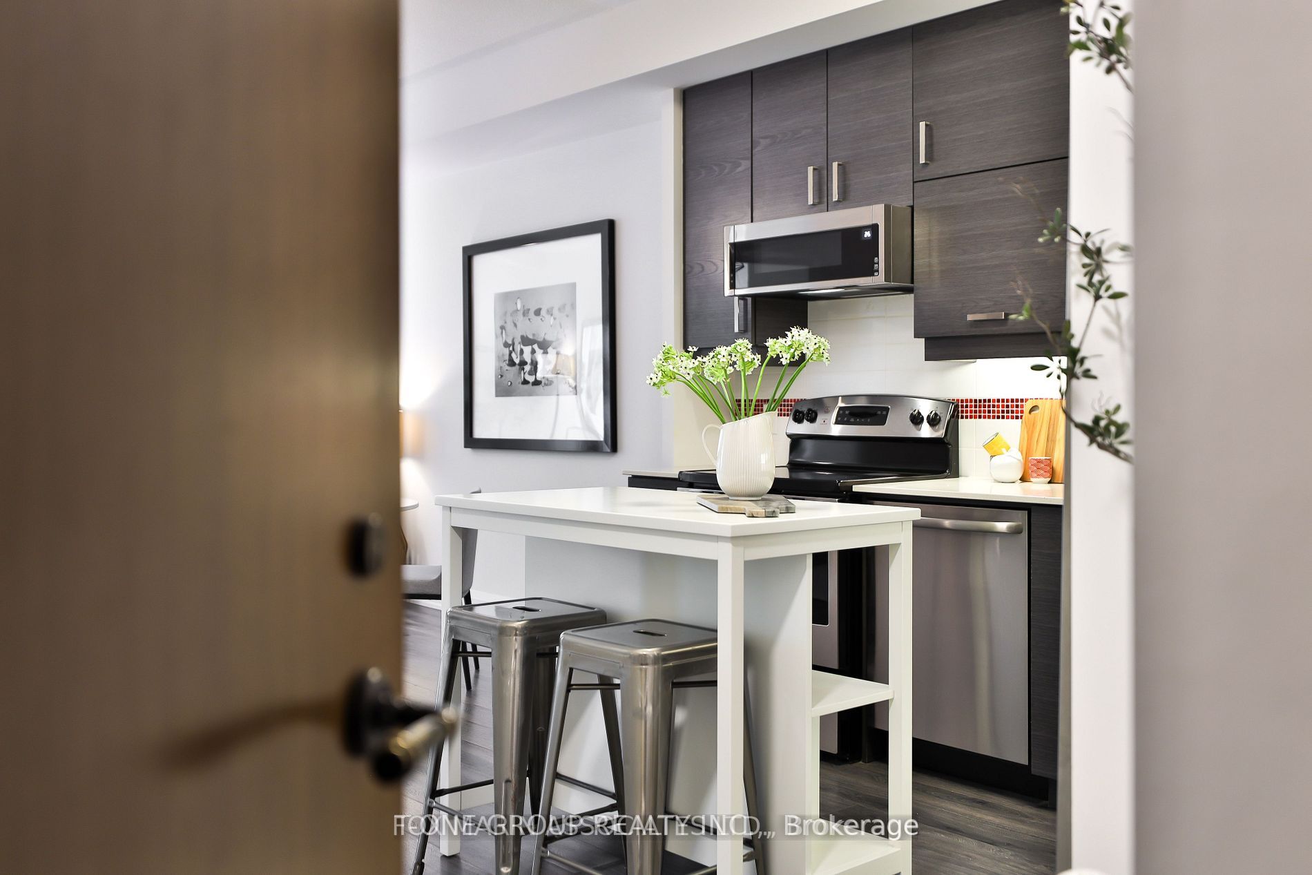 1 Uptown Dr, #309