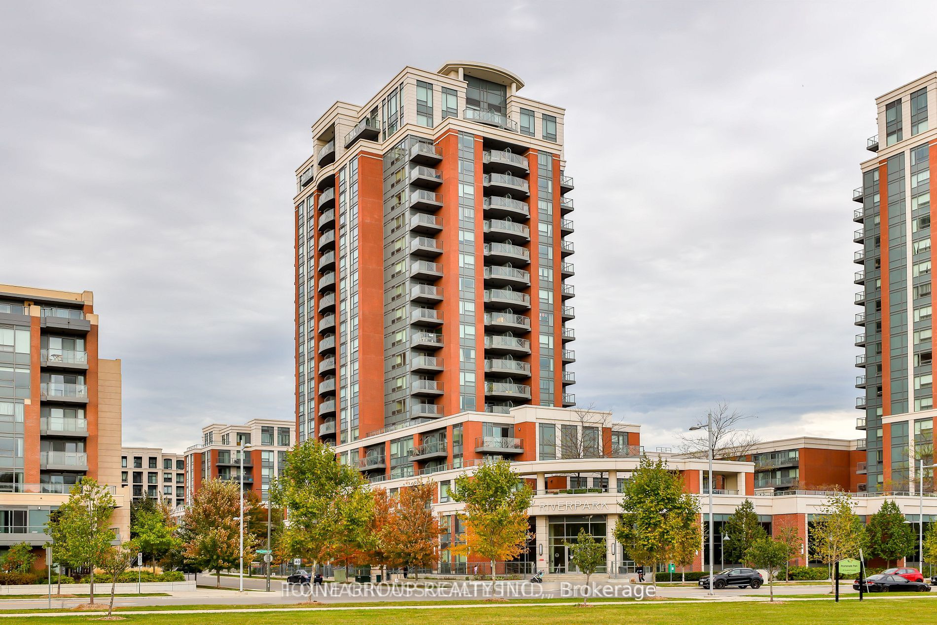 1 Uptown Dr, #309