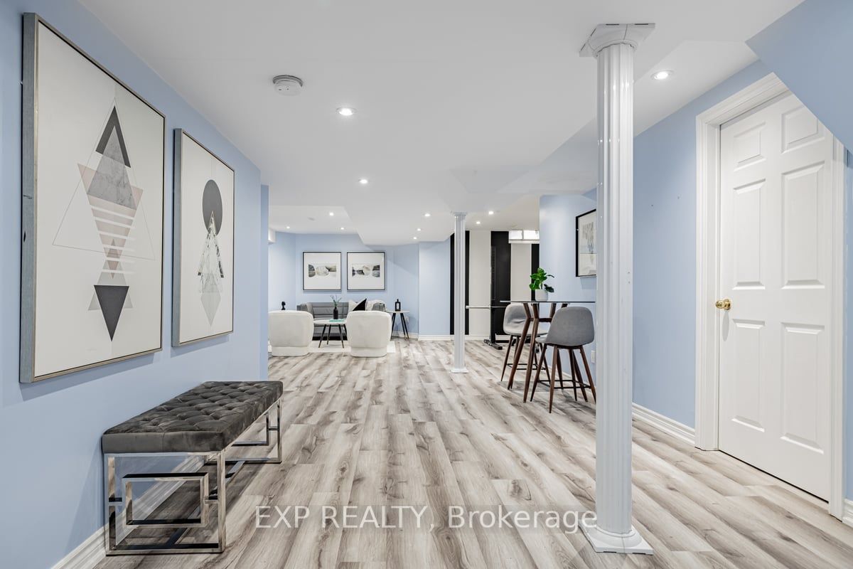 85 Russell Hill Rd