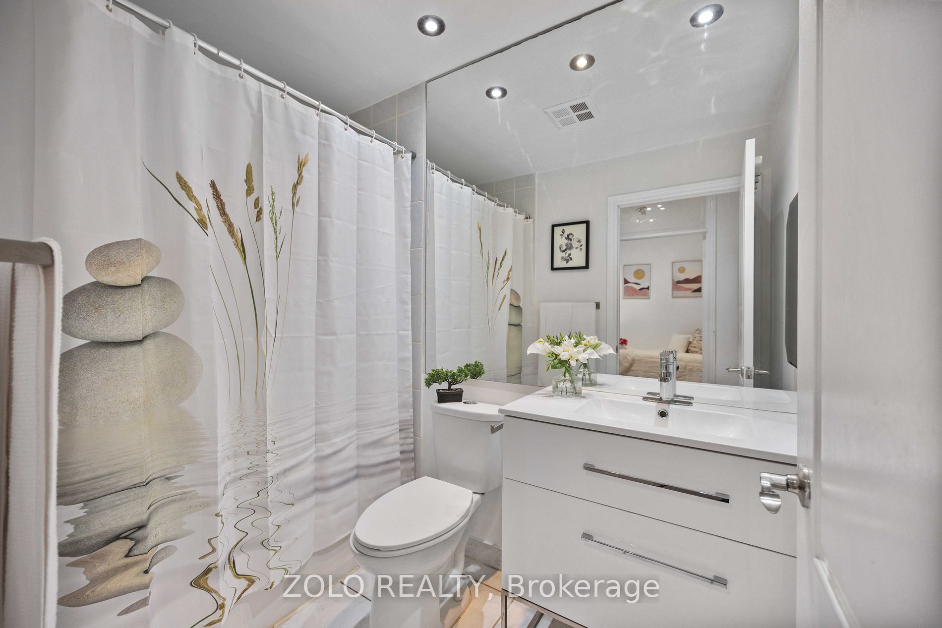62 Suncrest Blvd, #105