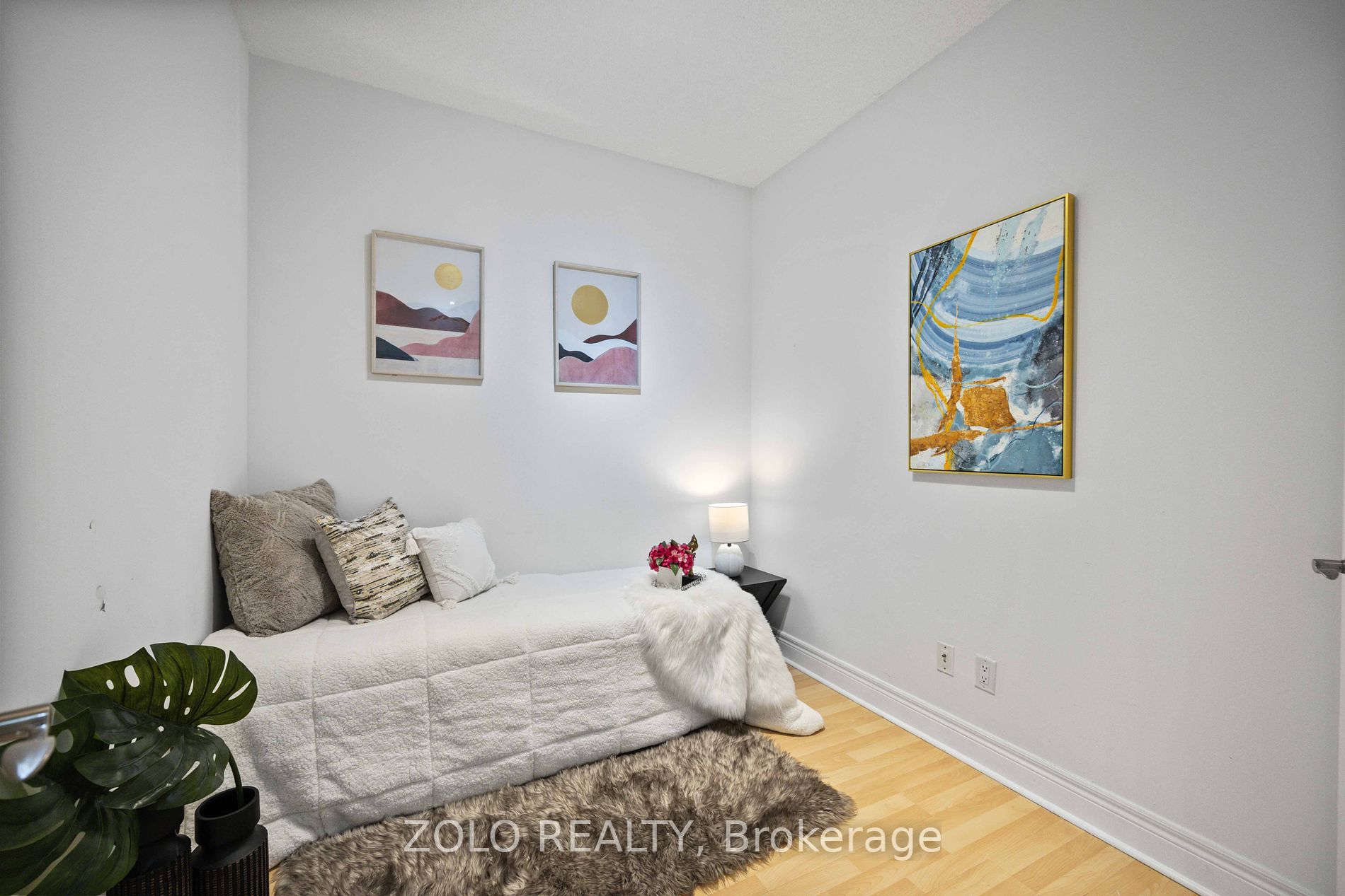 62 Suncrest Blvd, #105