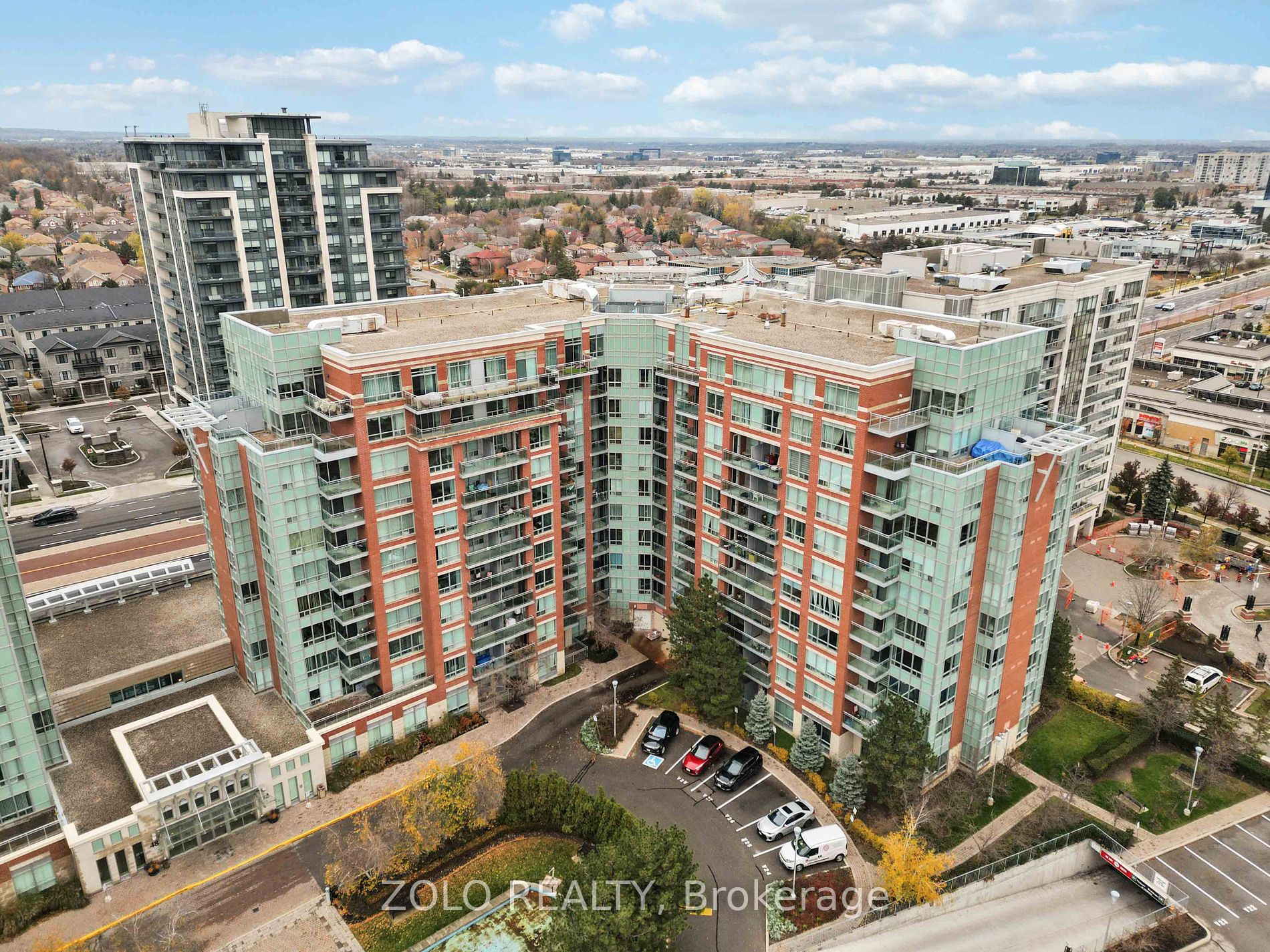 62 Suncrest Blvd, #105