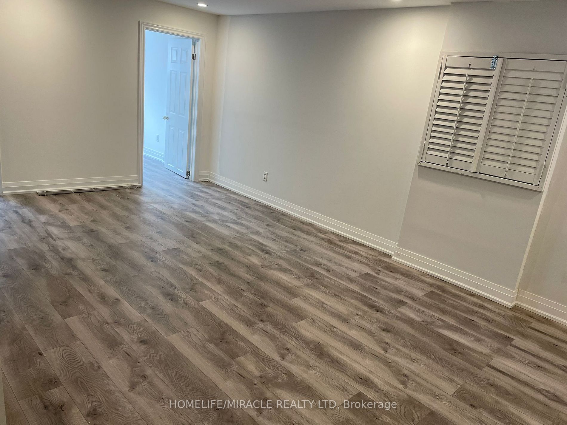 15 Golden Orchard Rd