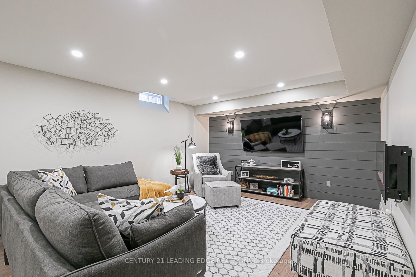 65 HIRAM JOHNSON Road