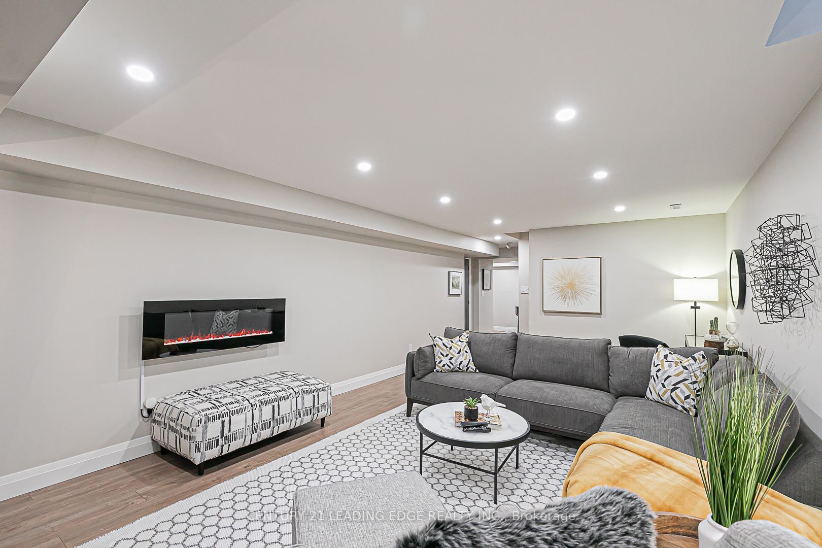 65 HIRAM JOHNSON Road