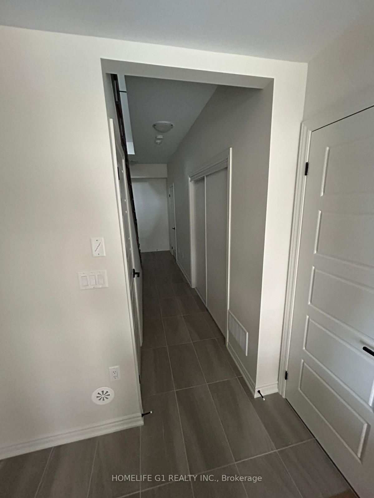 9 Mel Irving Dr