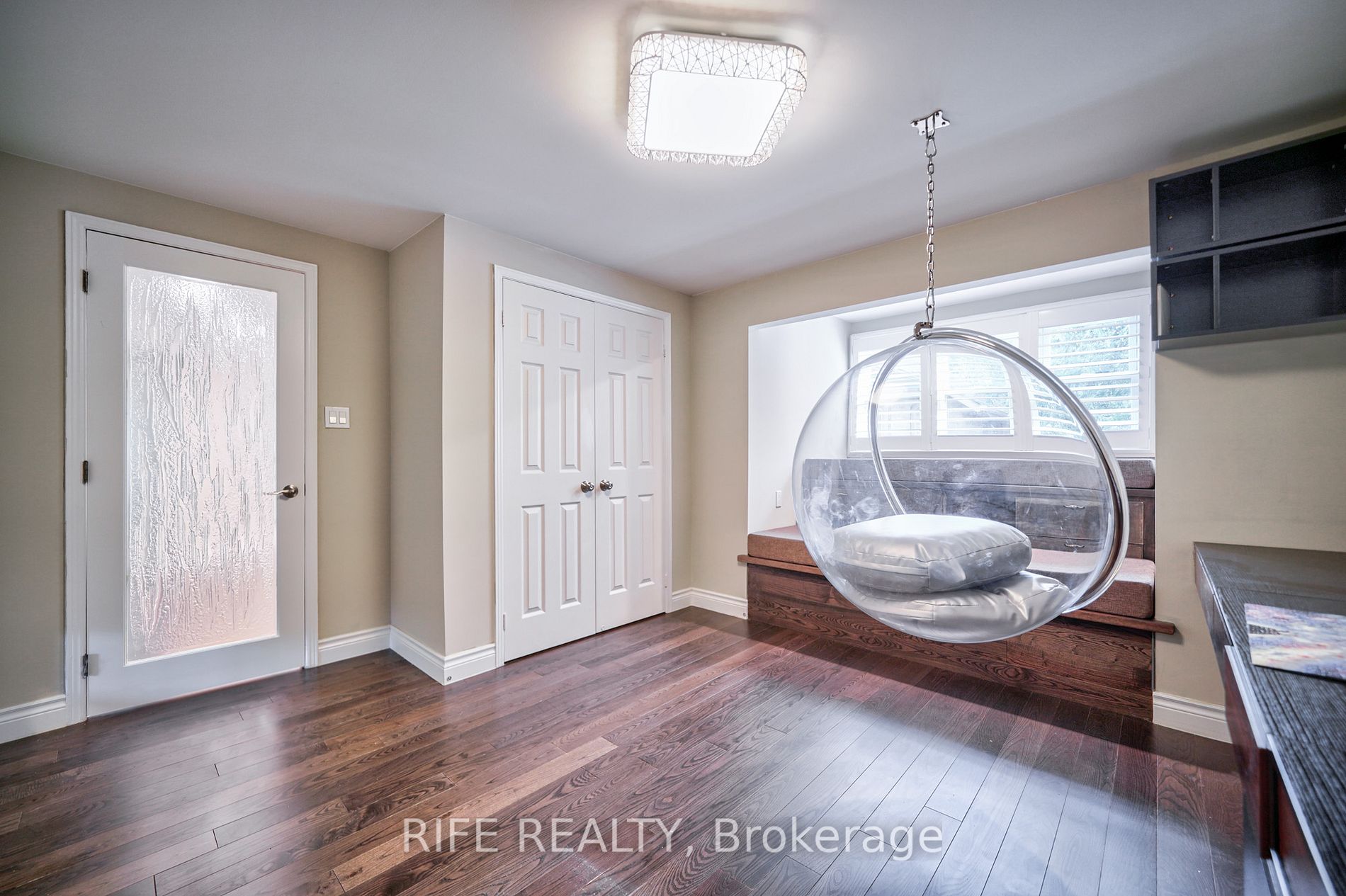 66 Greencroft Cres