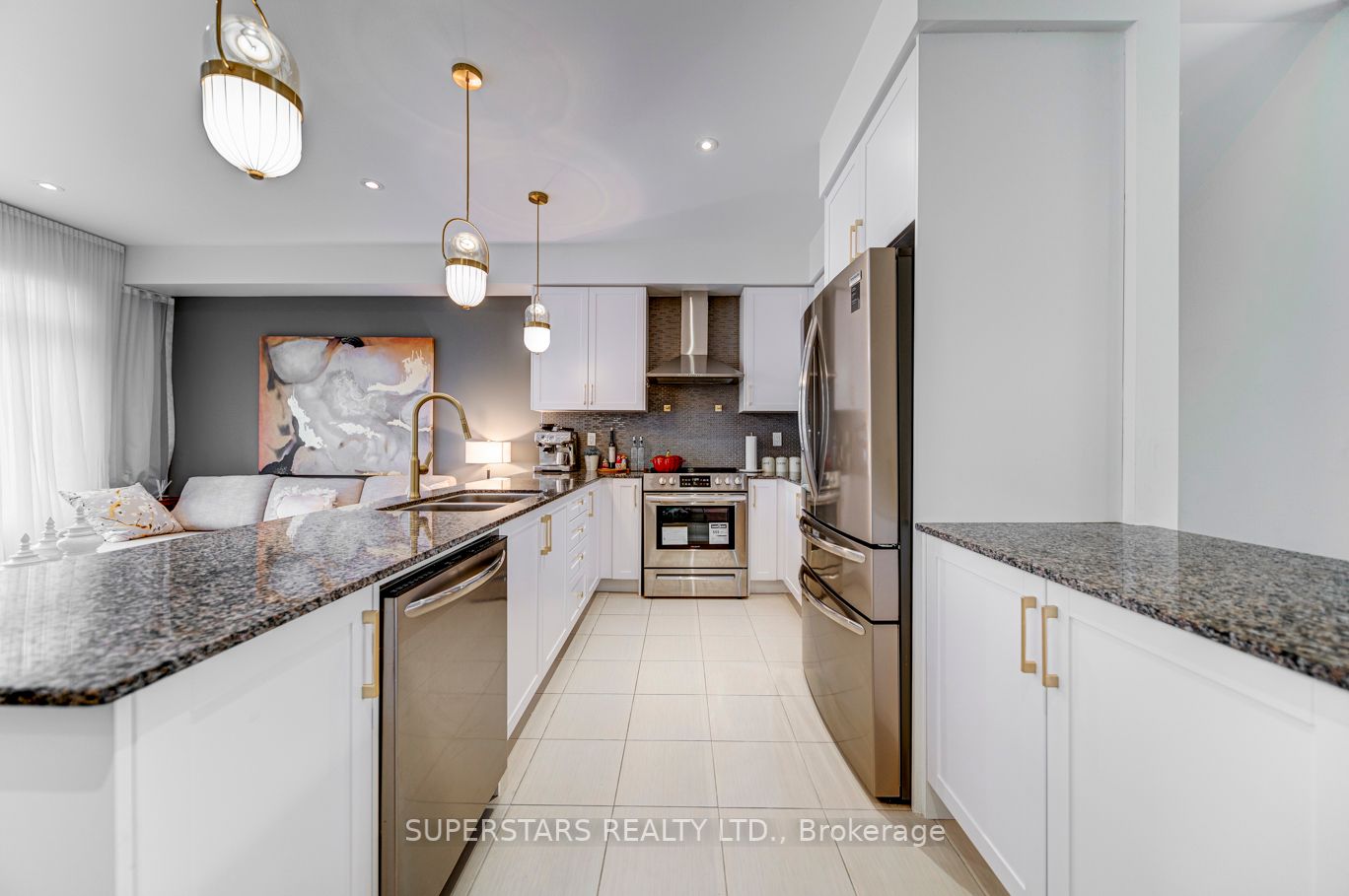 86 William Saville St