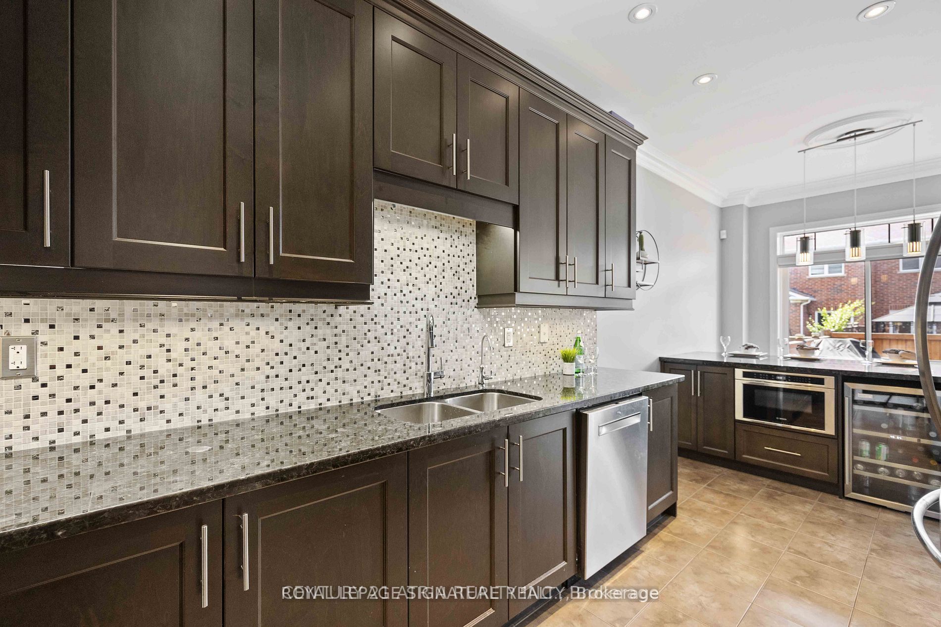 3 Via Toscana Rd