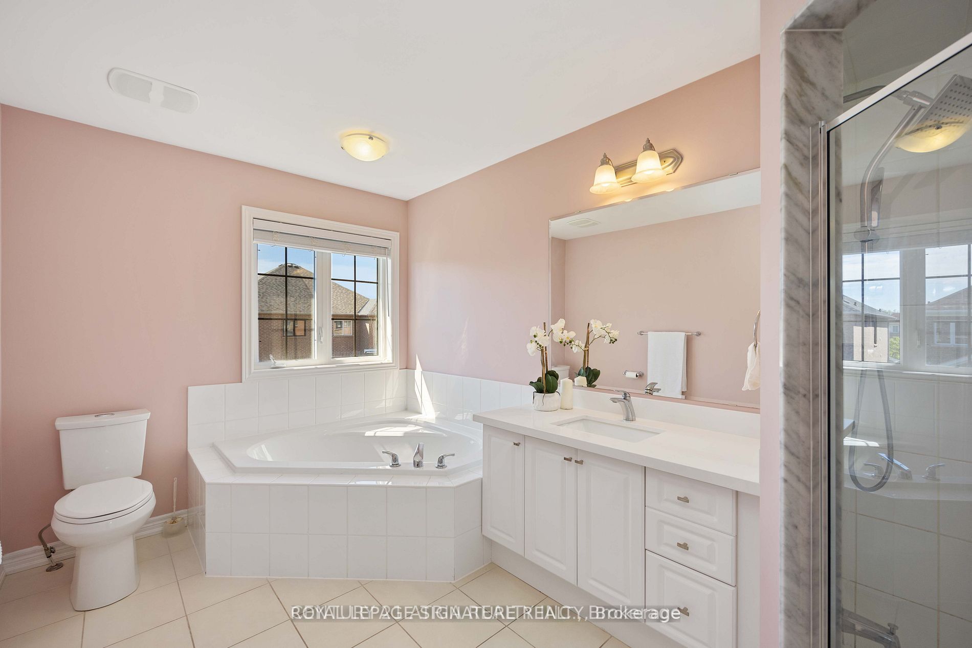3 Via Toscana Rd