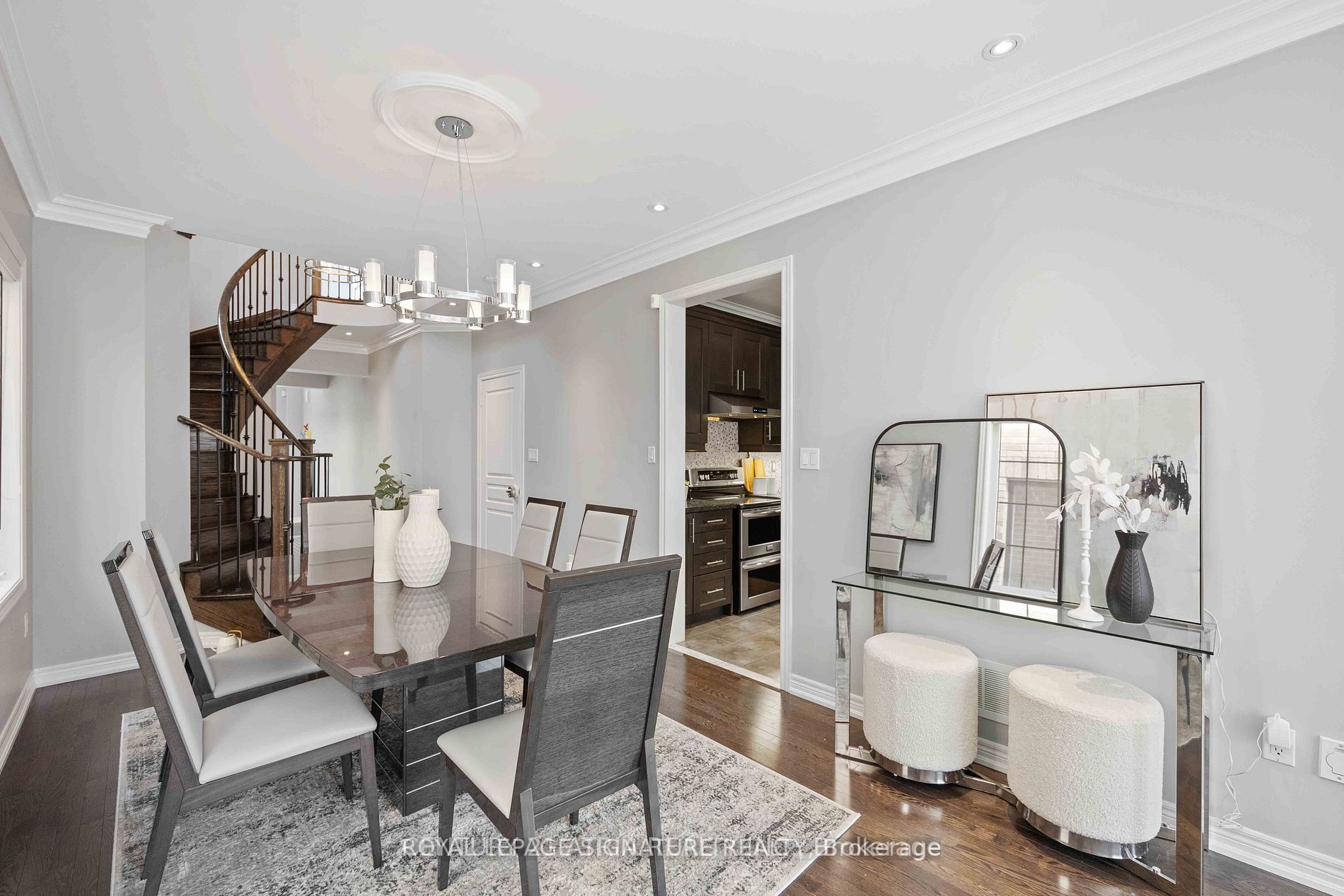 3 Via Toscana Rd