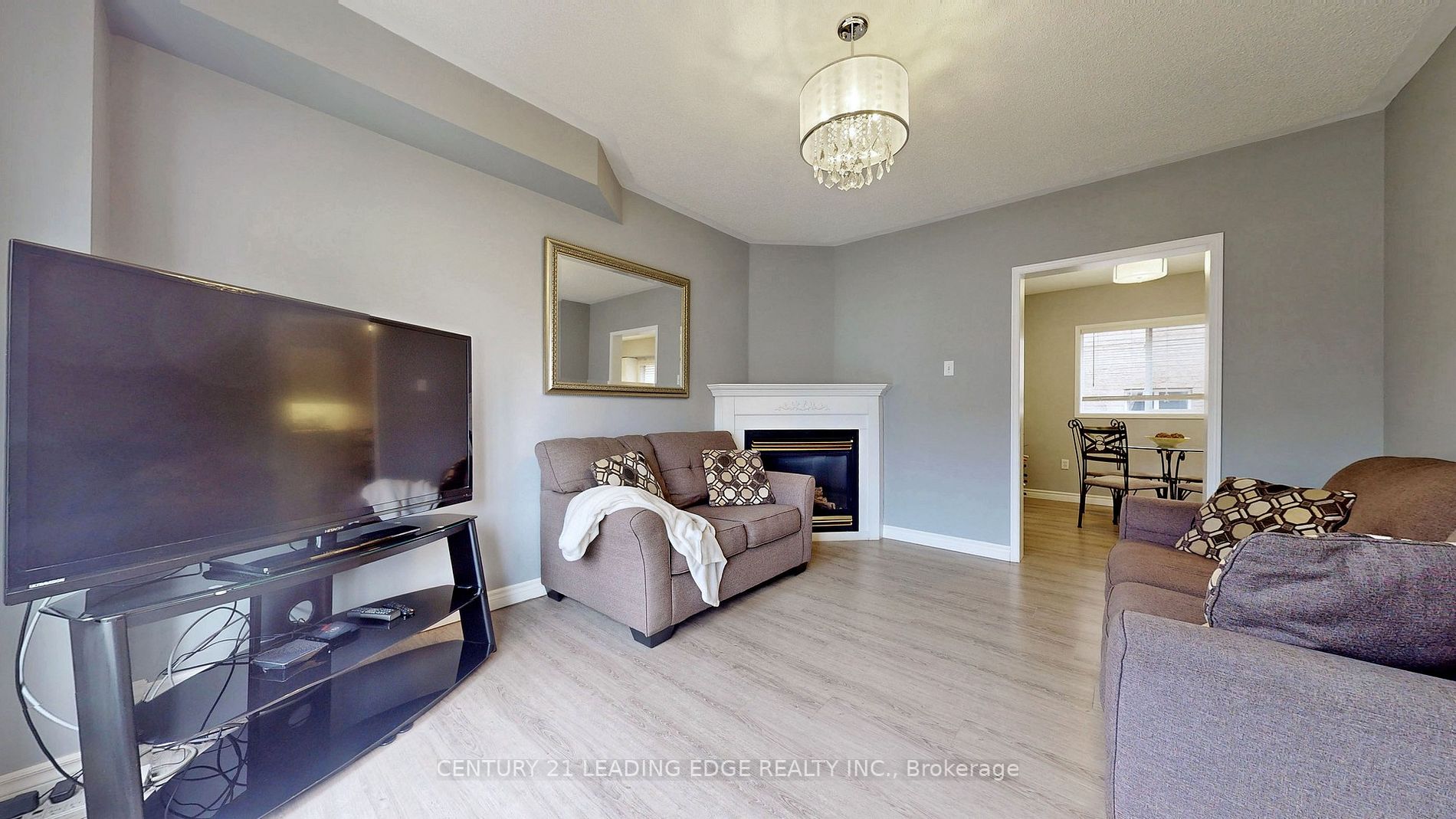 104 Fadine Rd