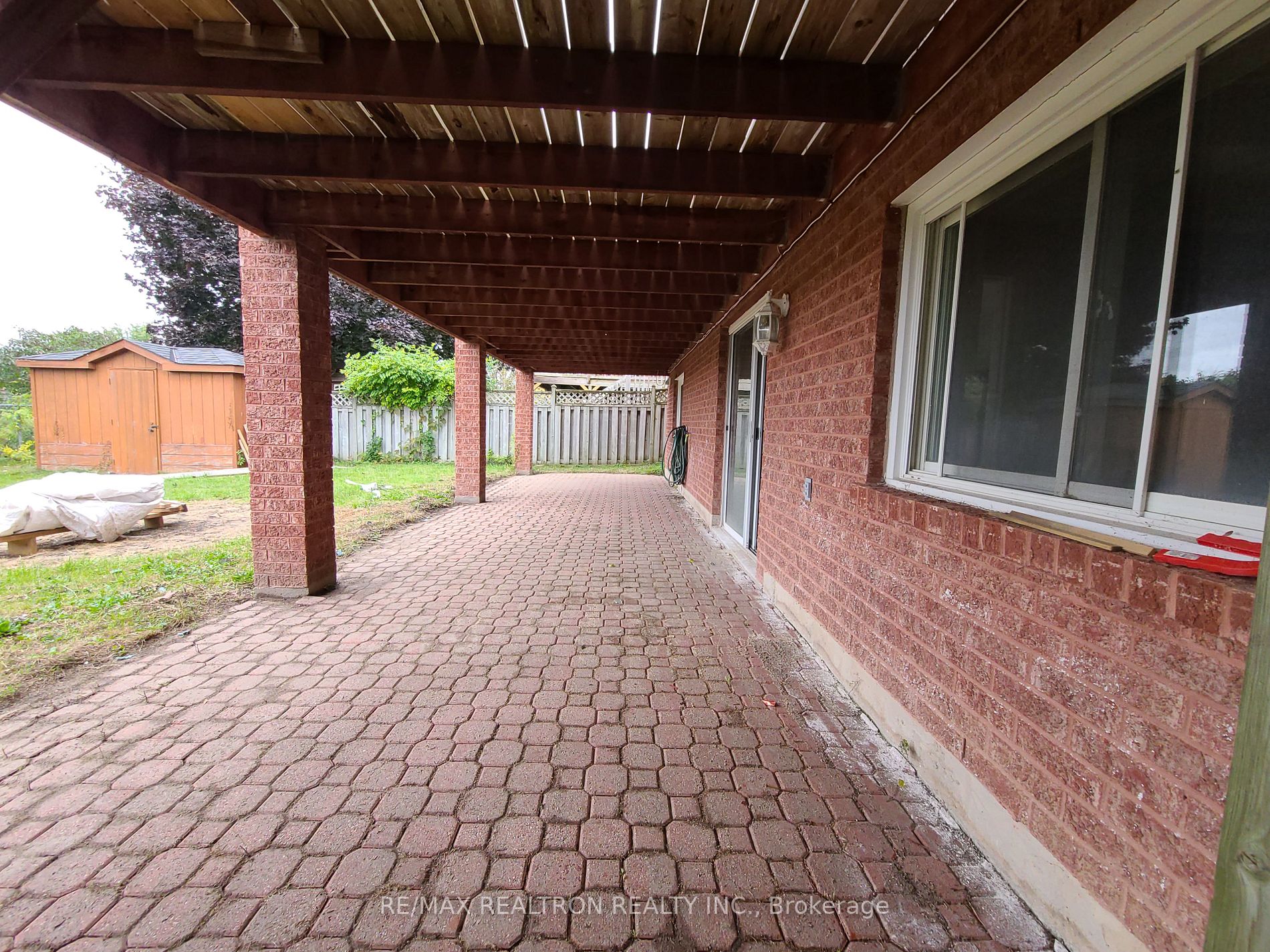 21 Parkside Crt