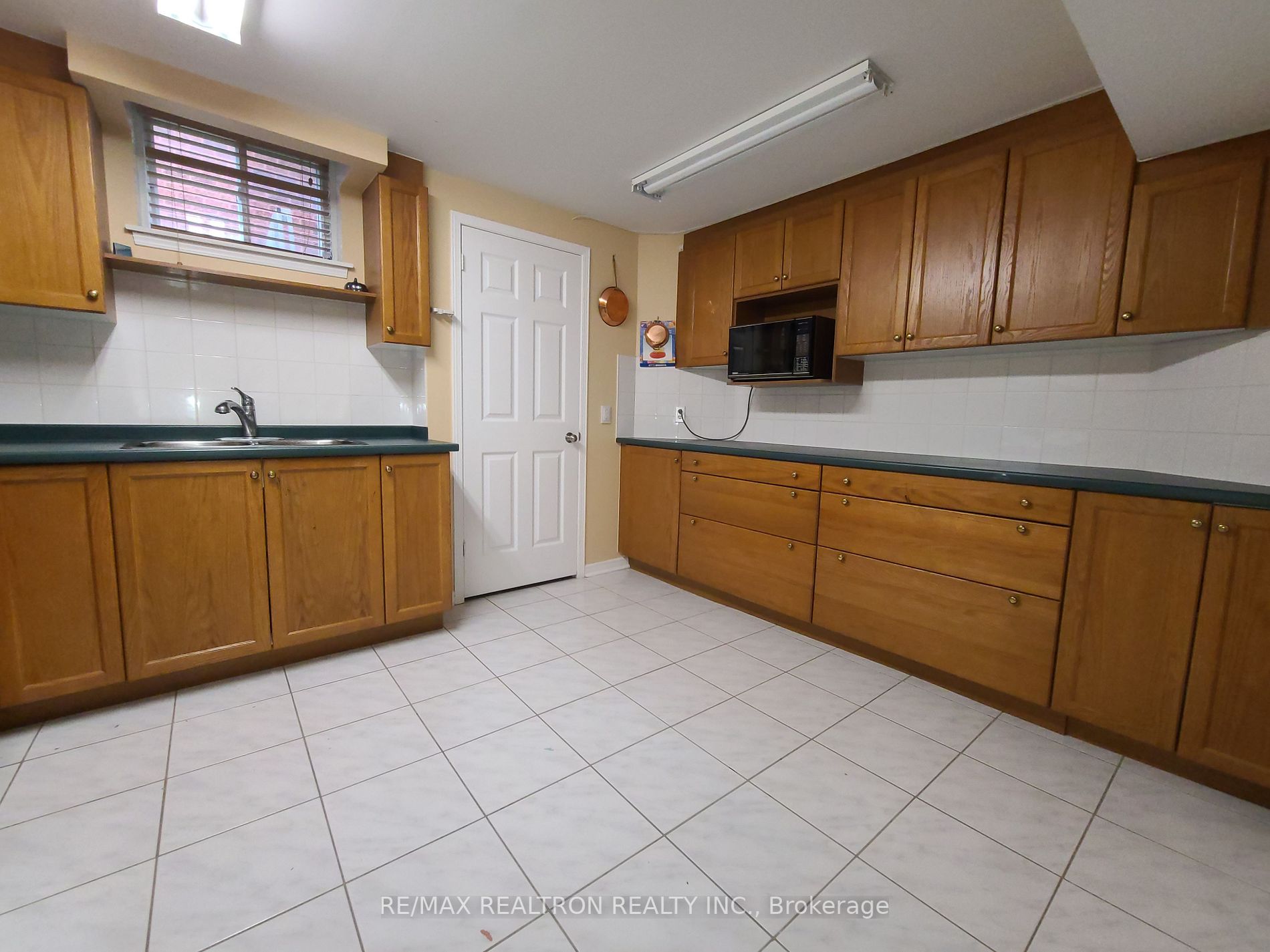 21 Parkside Crt