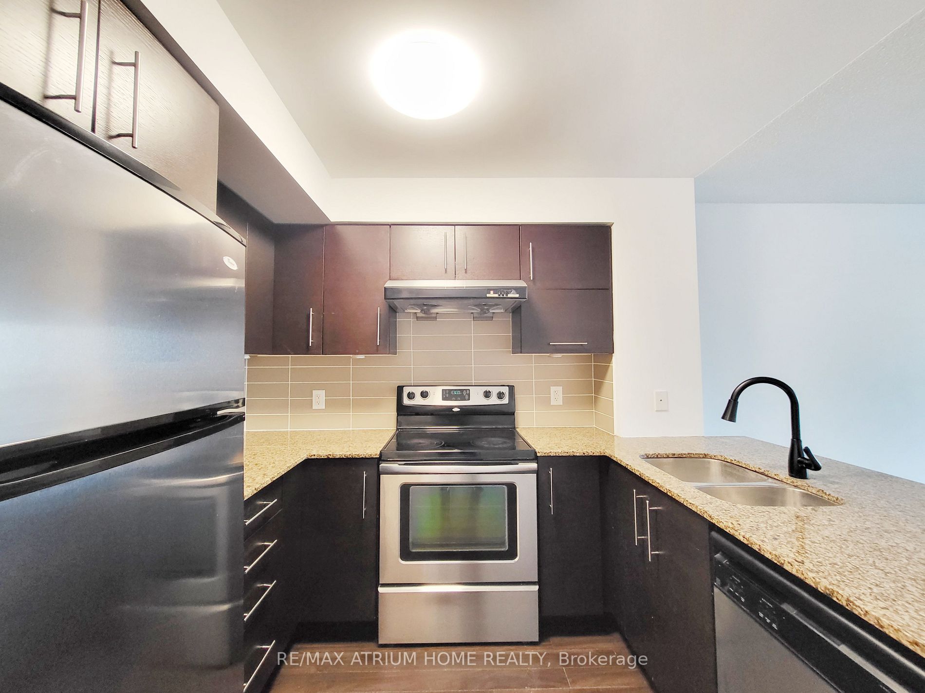 273 South Park Rd, #1003