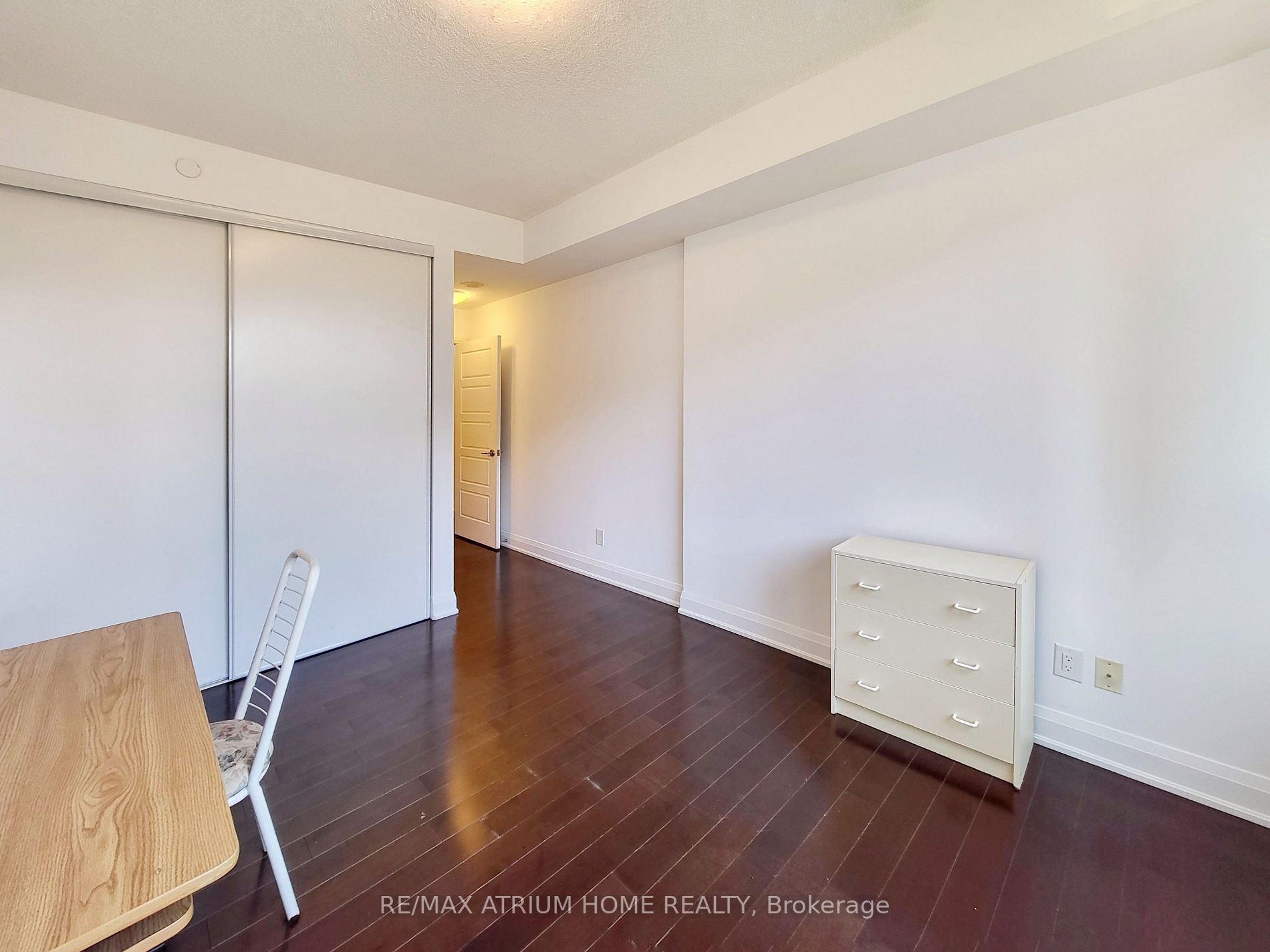 1 Uptown Dr, #317