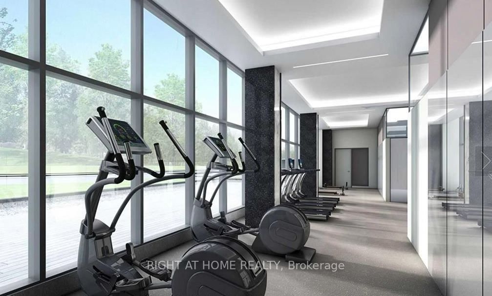 99 Eagle Rock Way, #402