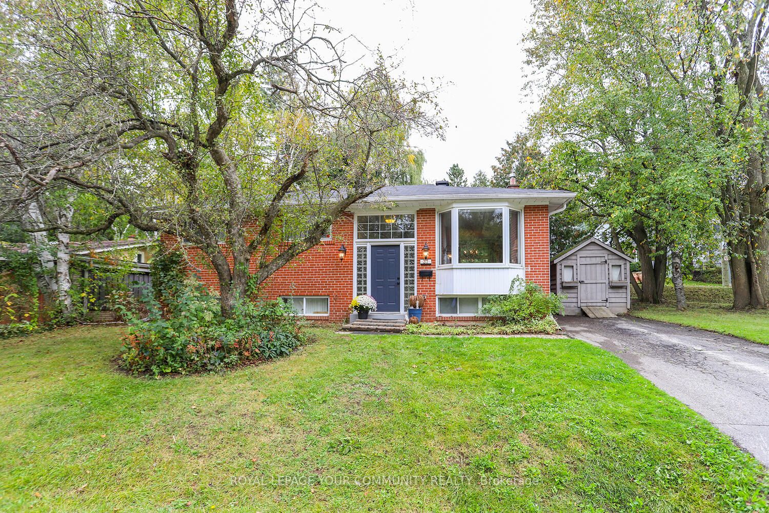 37 Harriman Rd
