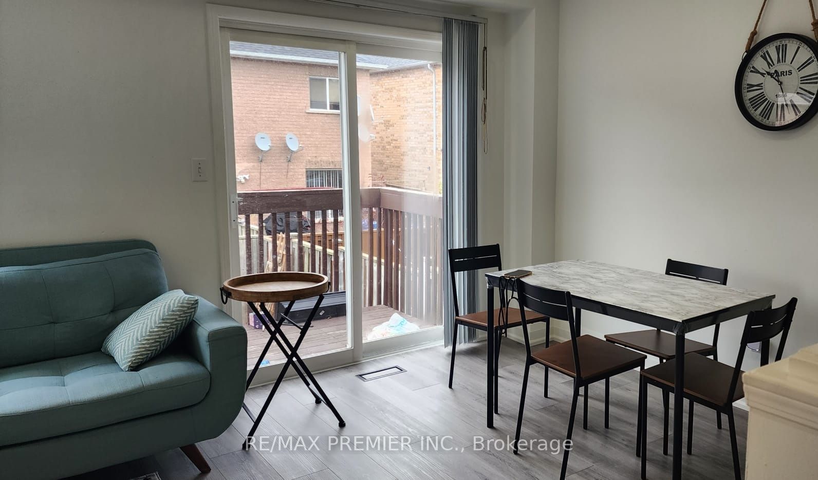 21 Casabel Dr