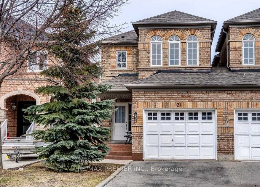 21 Casabel Dr