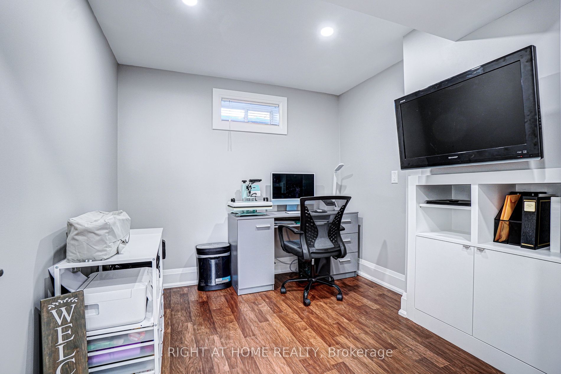 116 Crown Cres