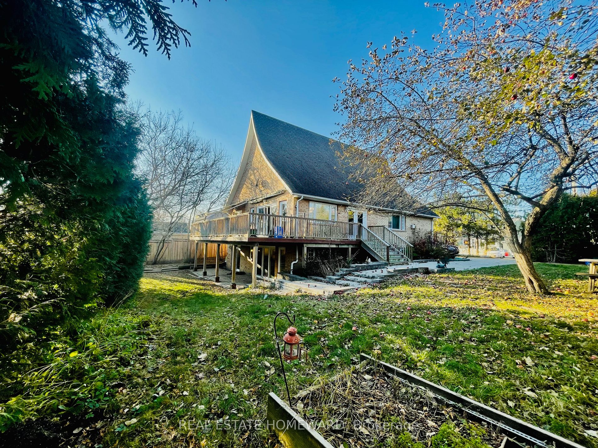 21 Windsor Dr
