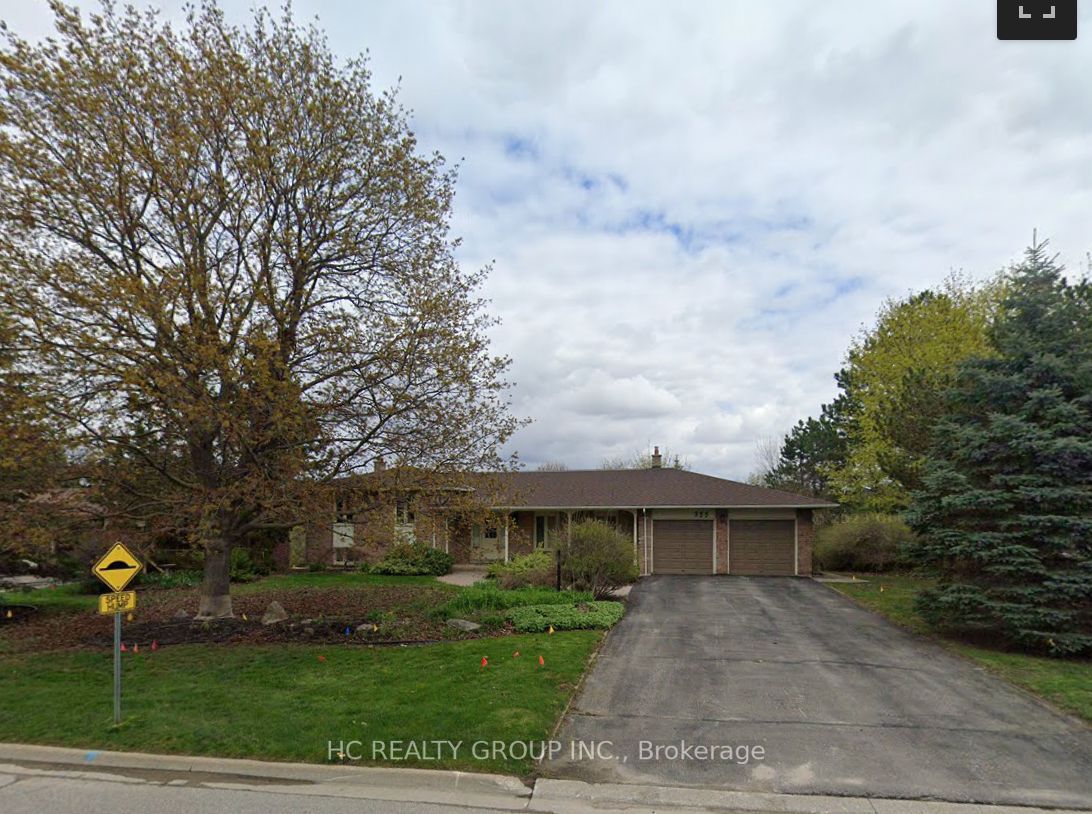 355 Patricia Dr