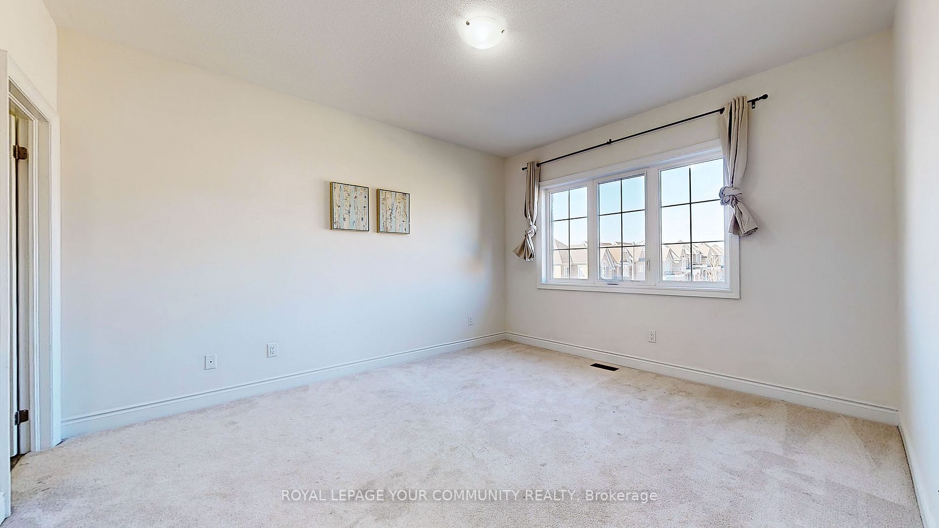 19 Robert Baldwin Boulevard
