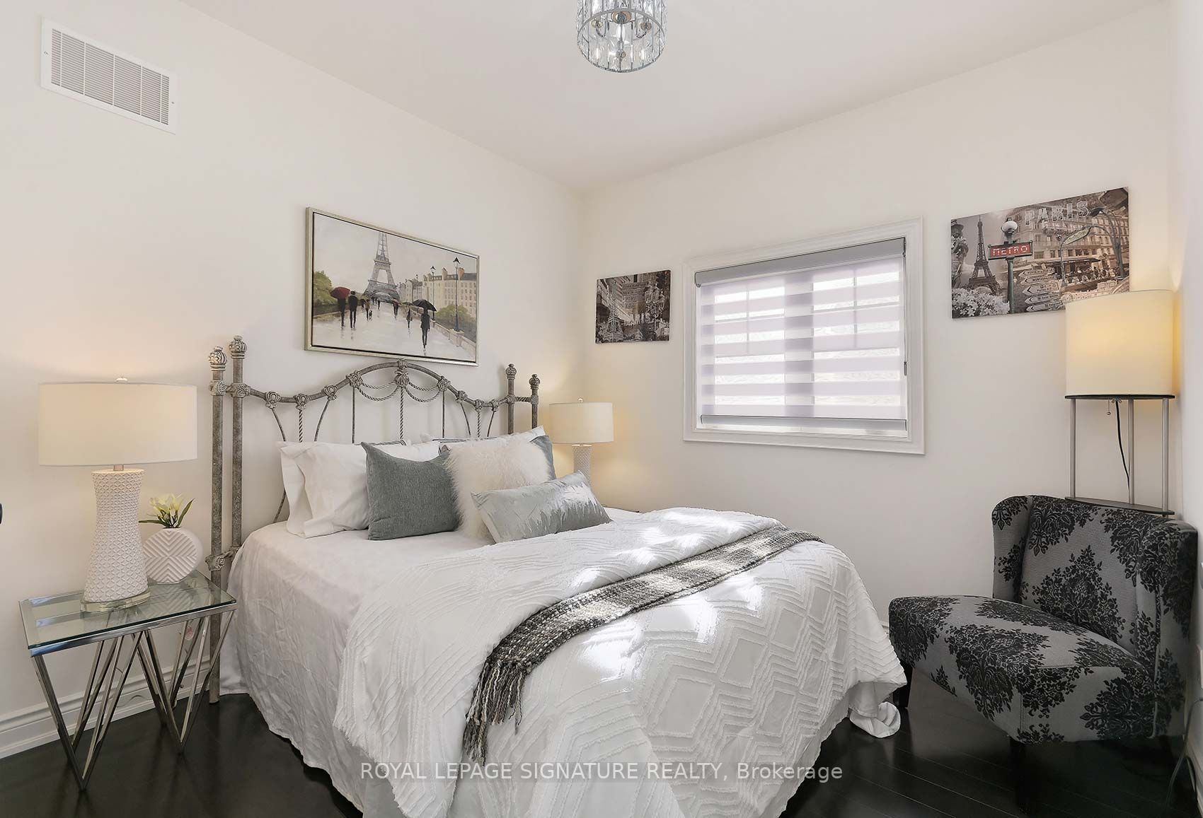 11 Nocturne Ave