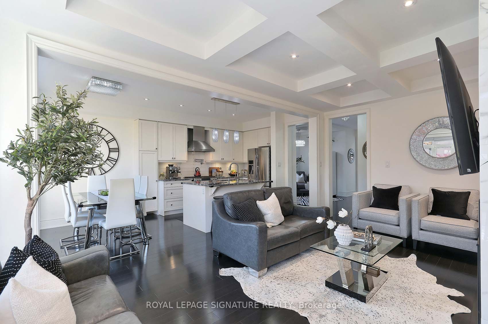 11 Nocturne Ave