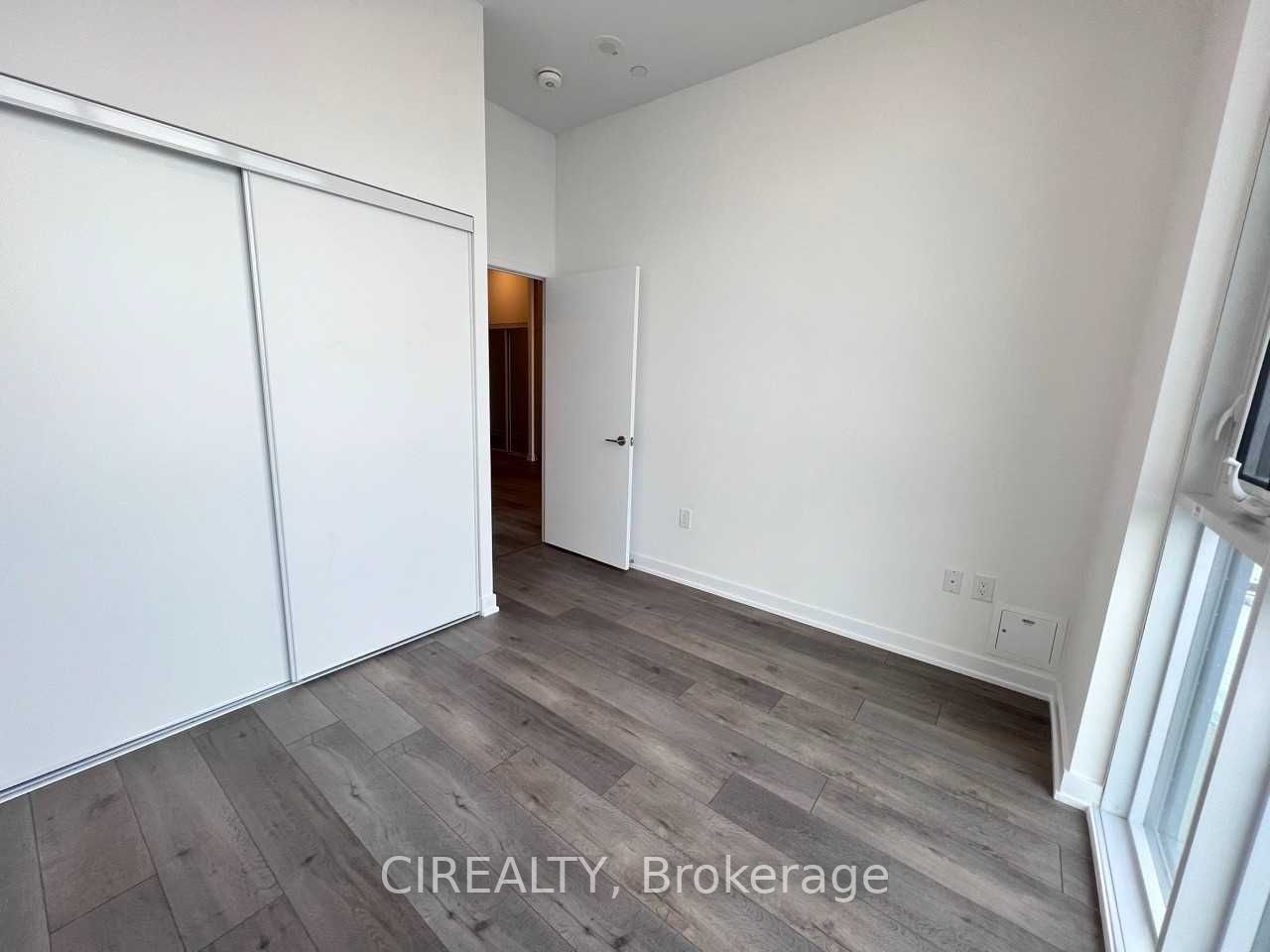 10 Honeycrisp Cres, #319