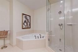 10101 Yonge St, #Ph2