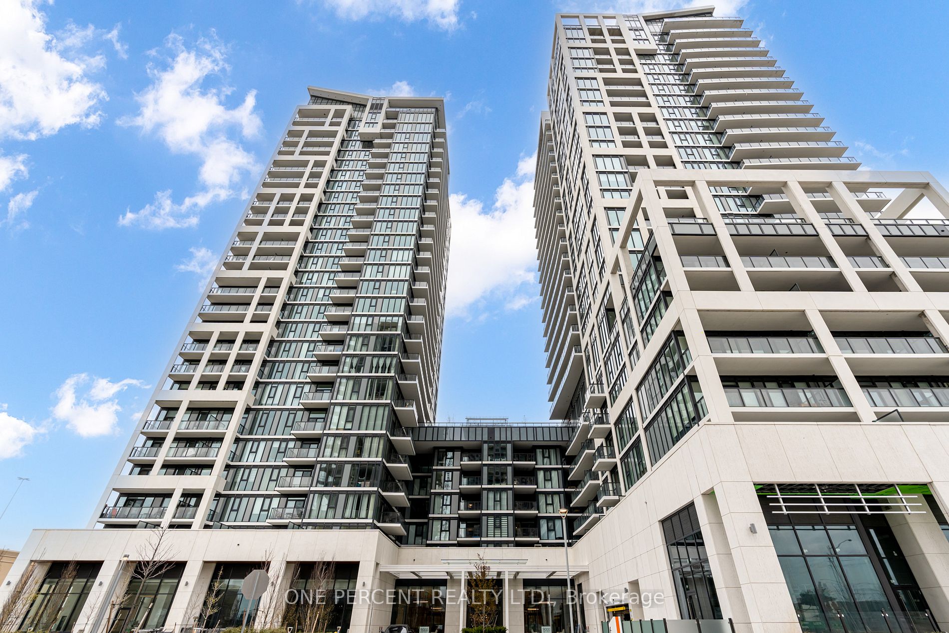 9000 Jane St, #2324