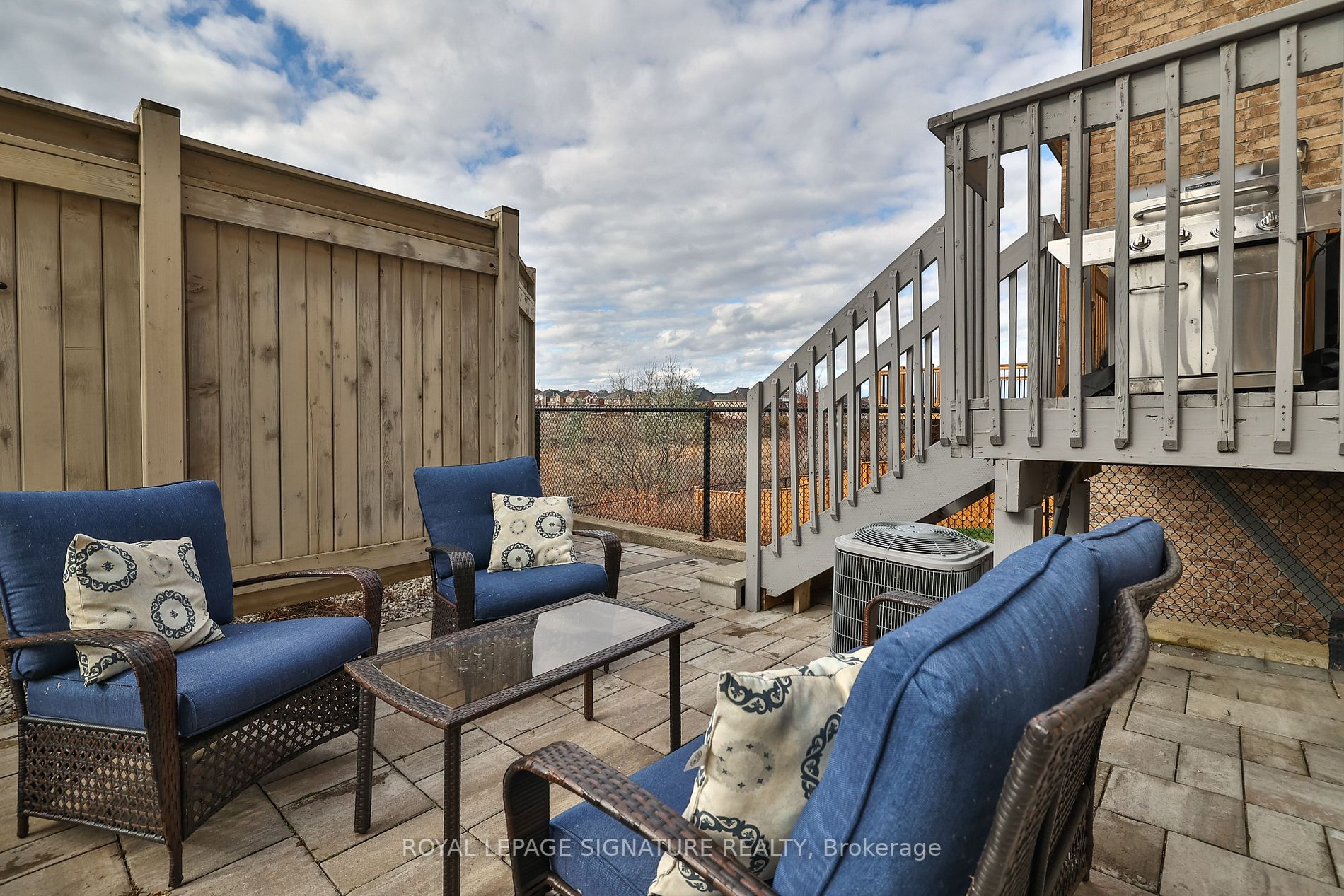 362 Elyse Crt