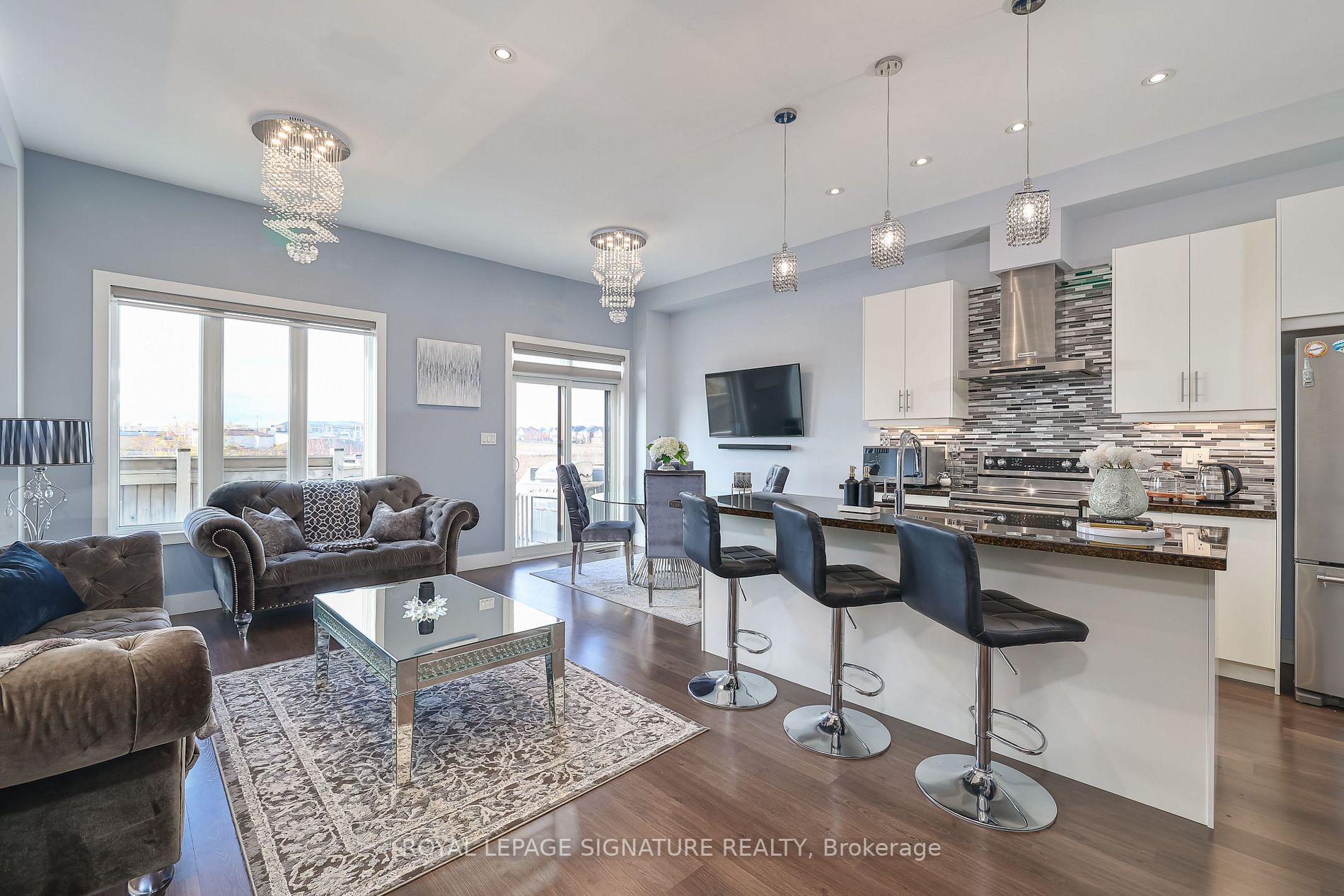 362 Elyse Crt