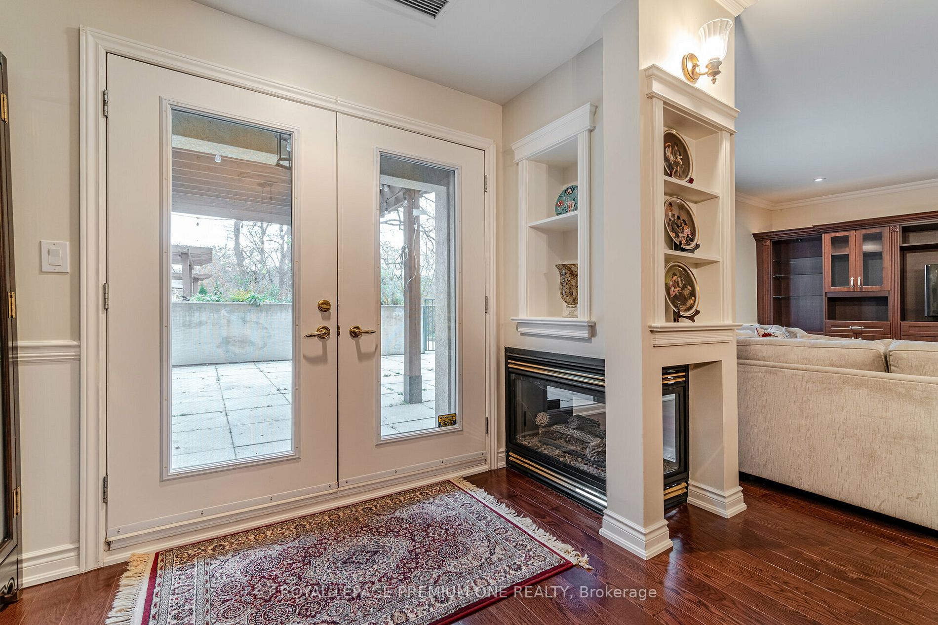 33 Wallace St, #102