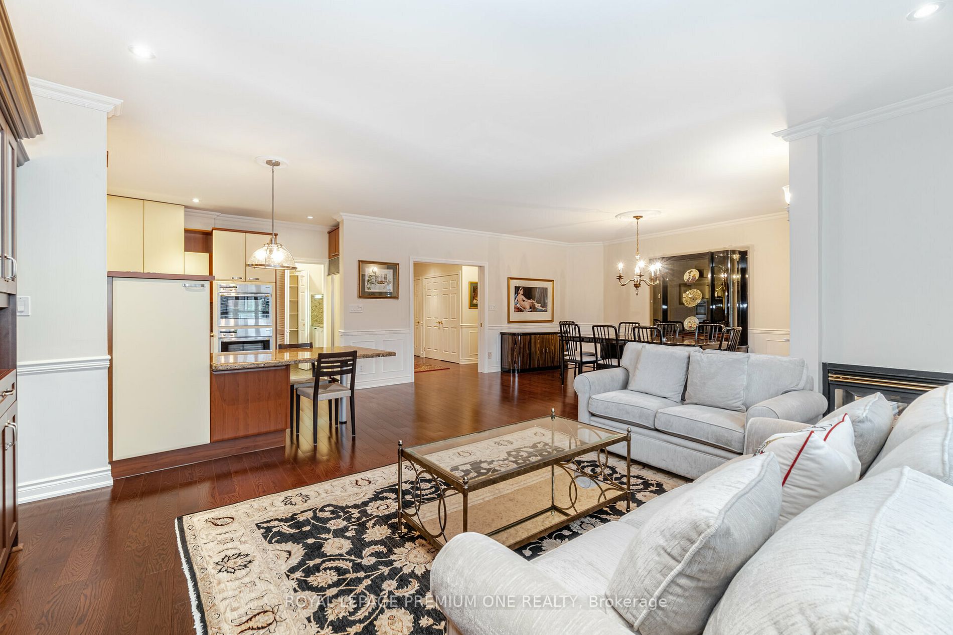 33 Wallace St, #102