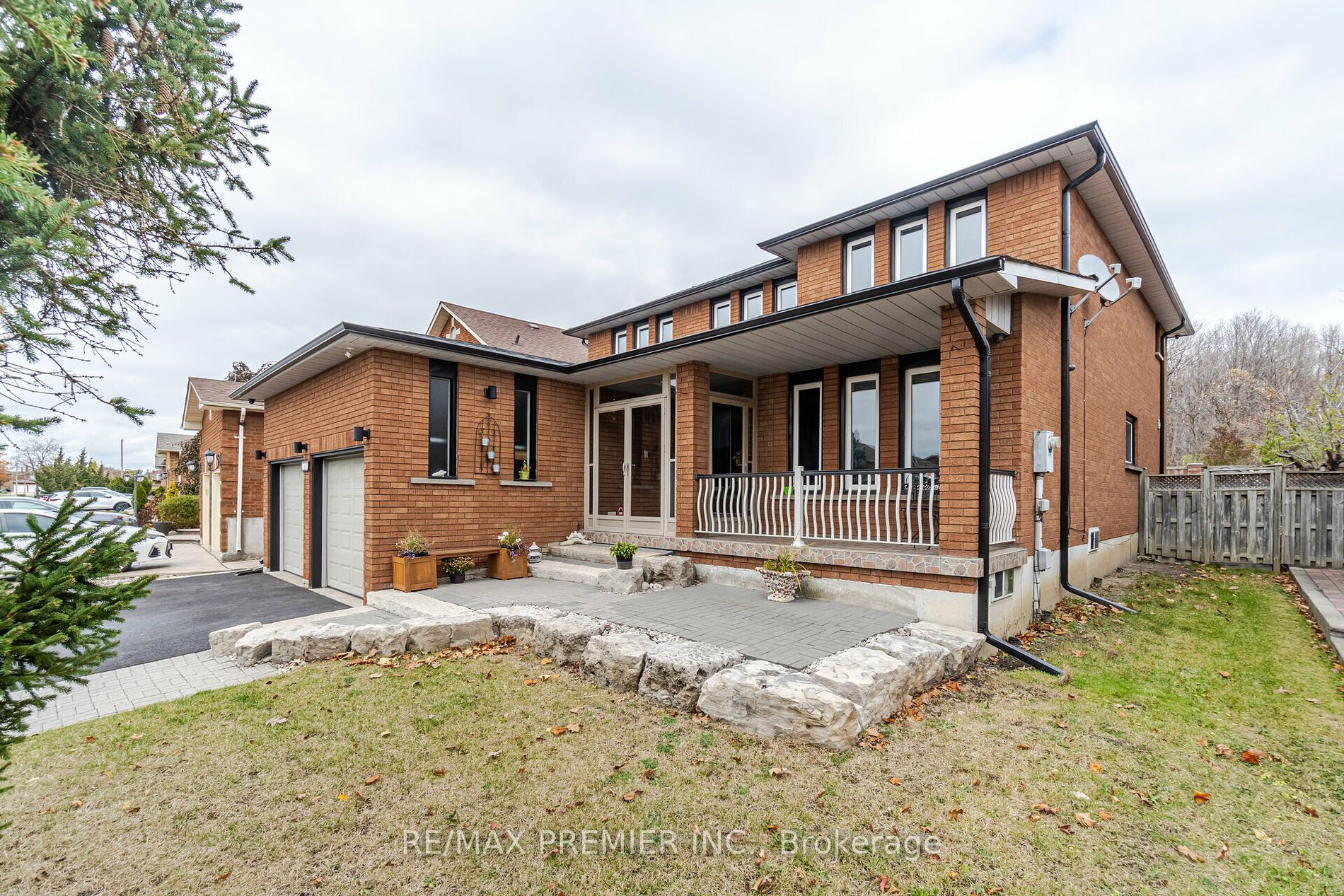 276 Longhouse St