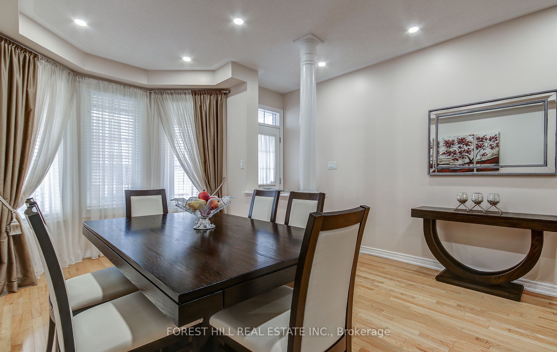 32 Windrow St