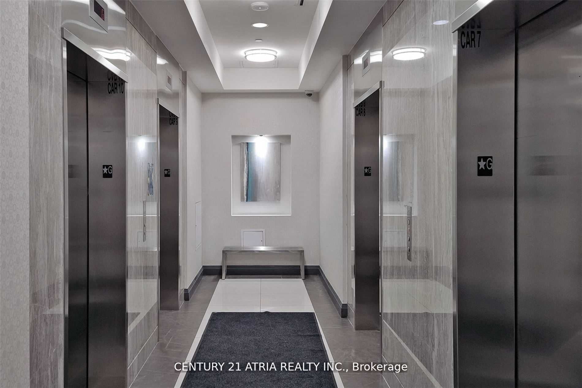 7161 Yonge St, #1527