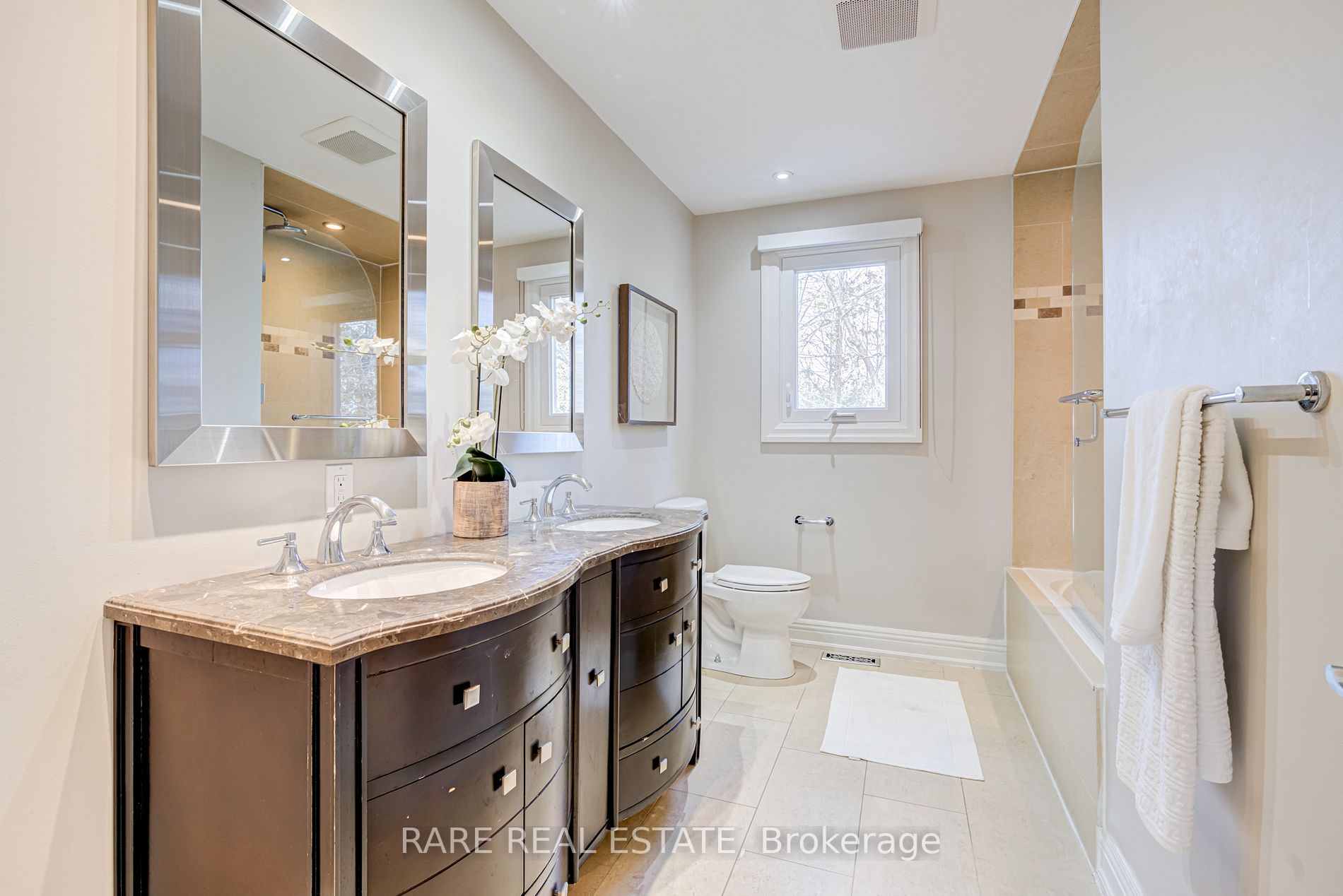 171 Rose Green Dr