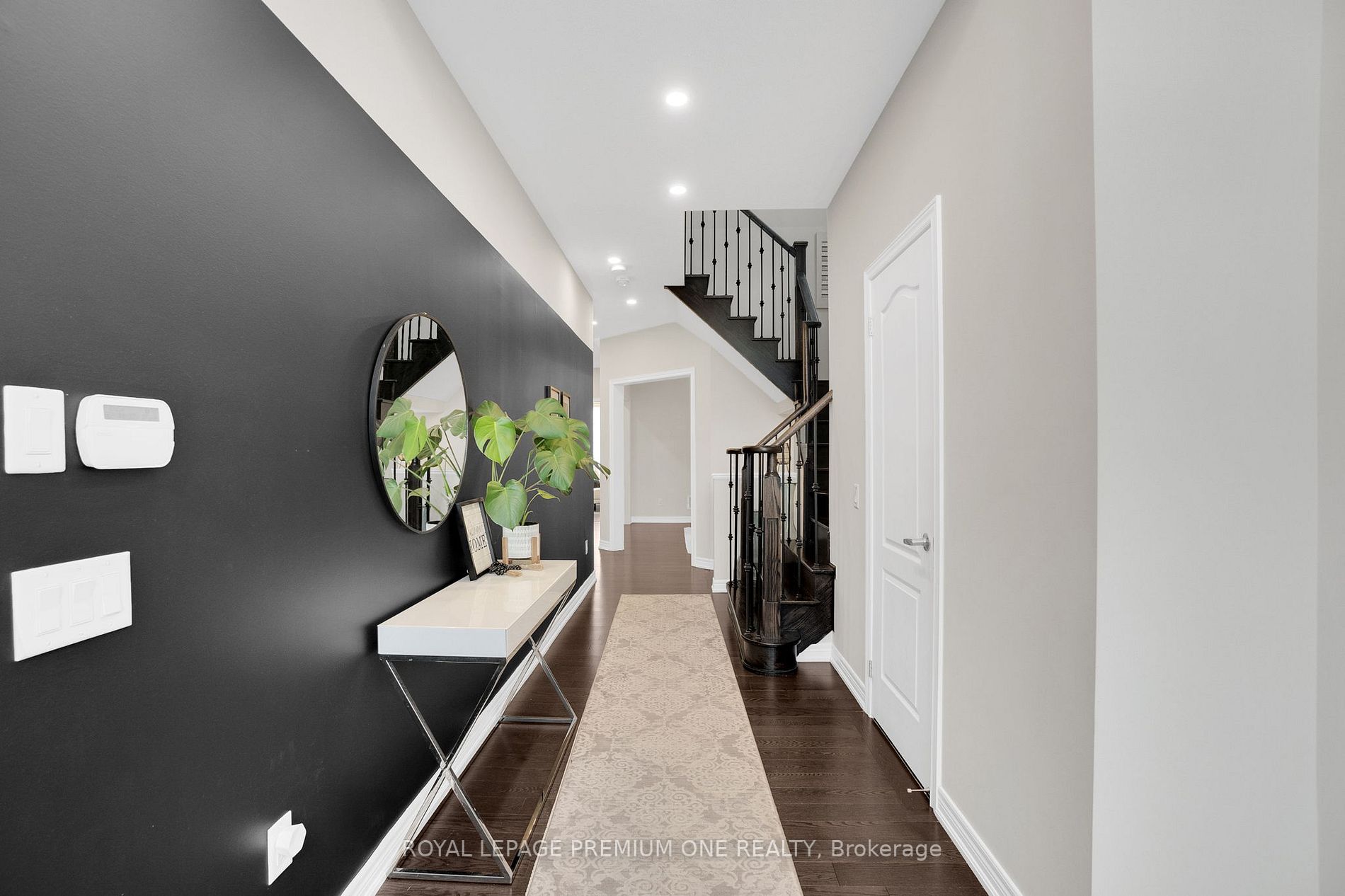 636 Clifford Perry Pl