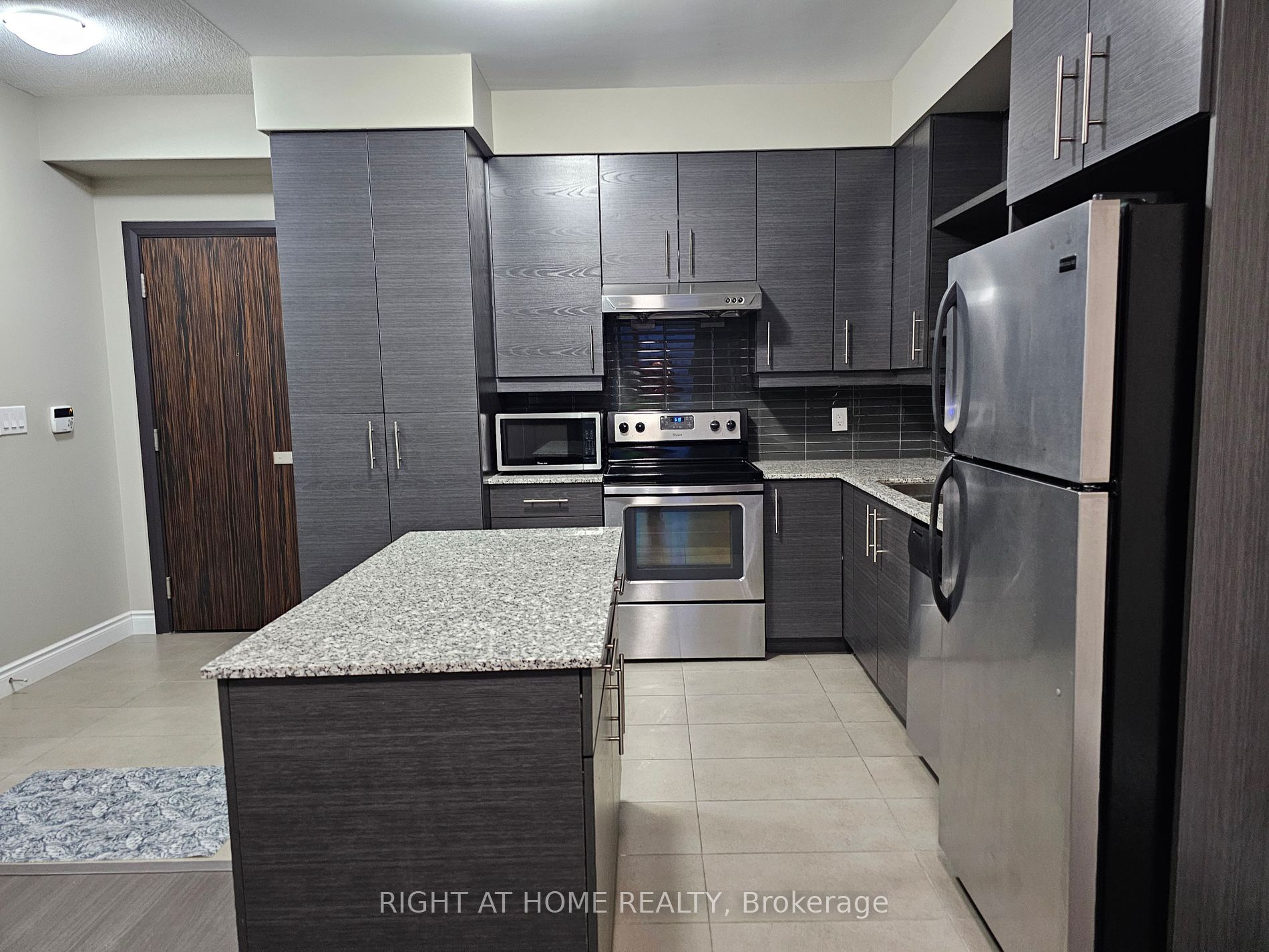 325 South Park Rd, #511